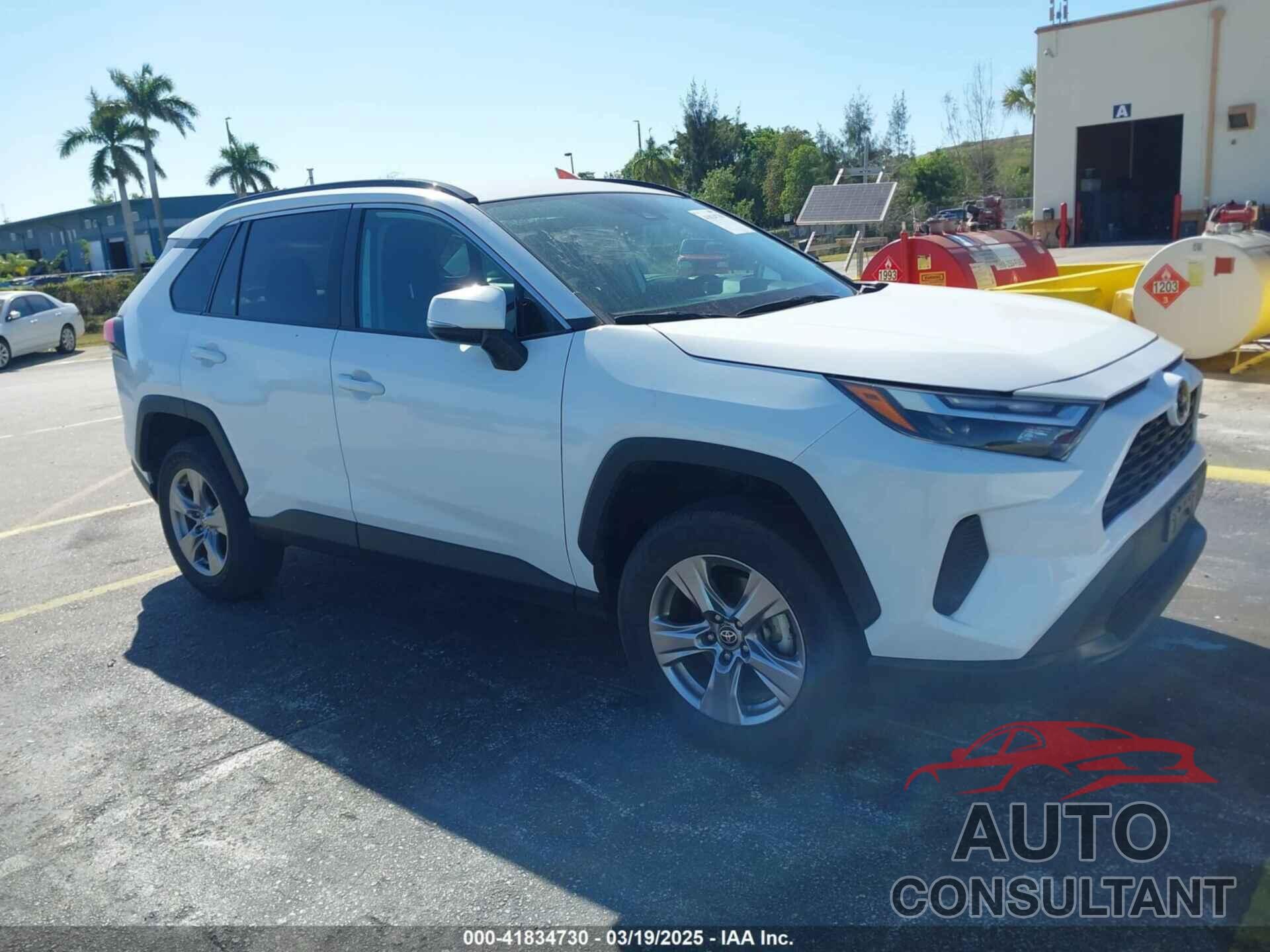 TOYOTA RAV4 2022 - 2T3P1RFV2NW299156