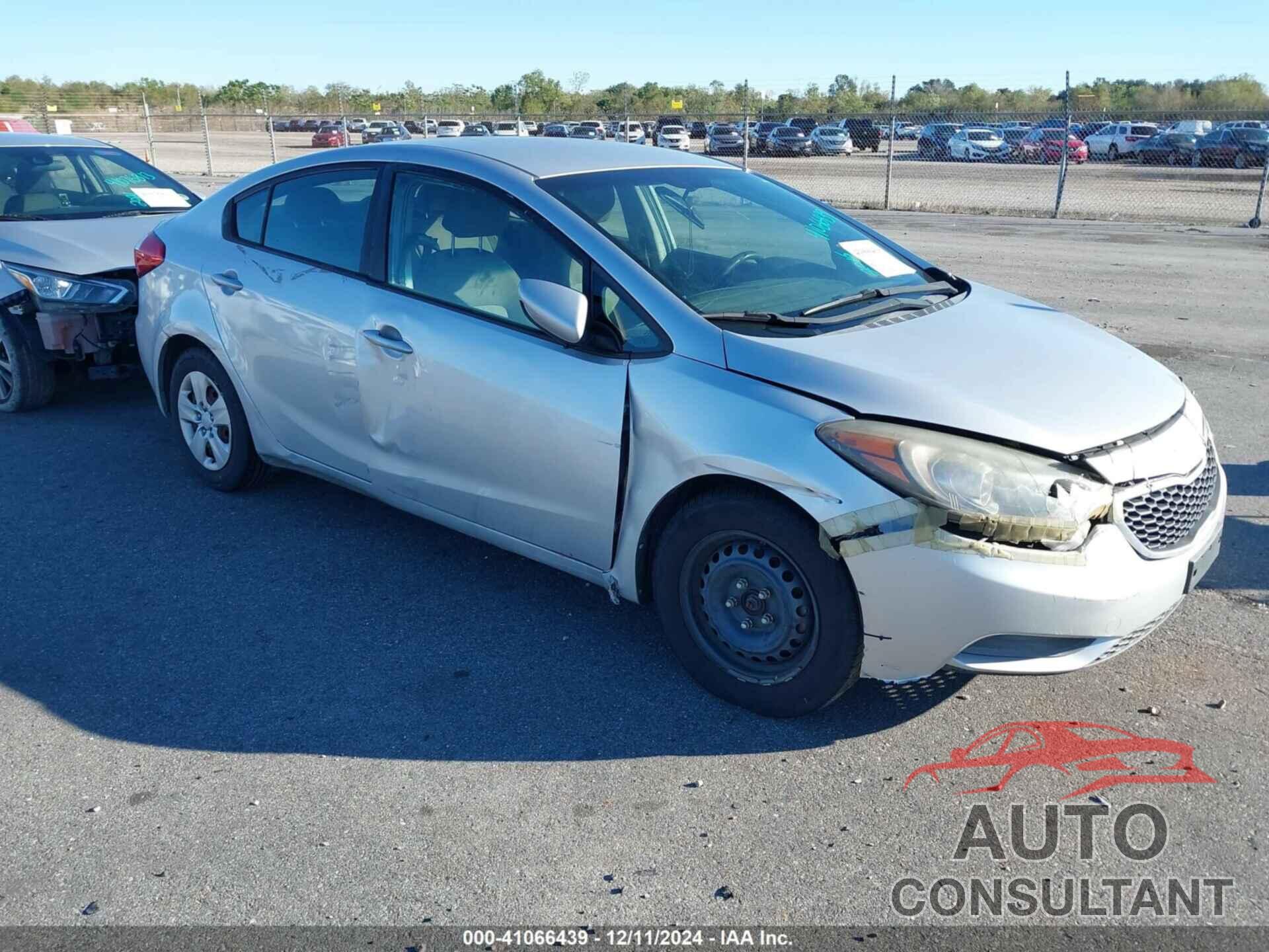 KIA FORTE 2016 - KNAFK4A66G5463981