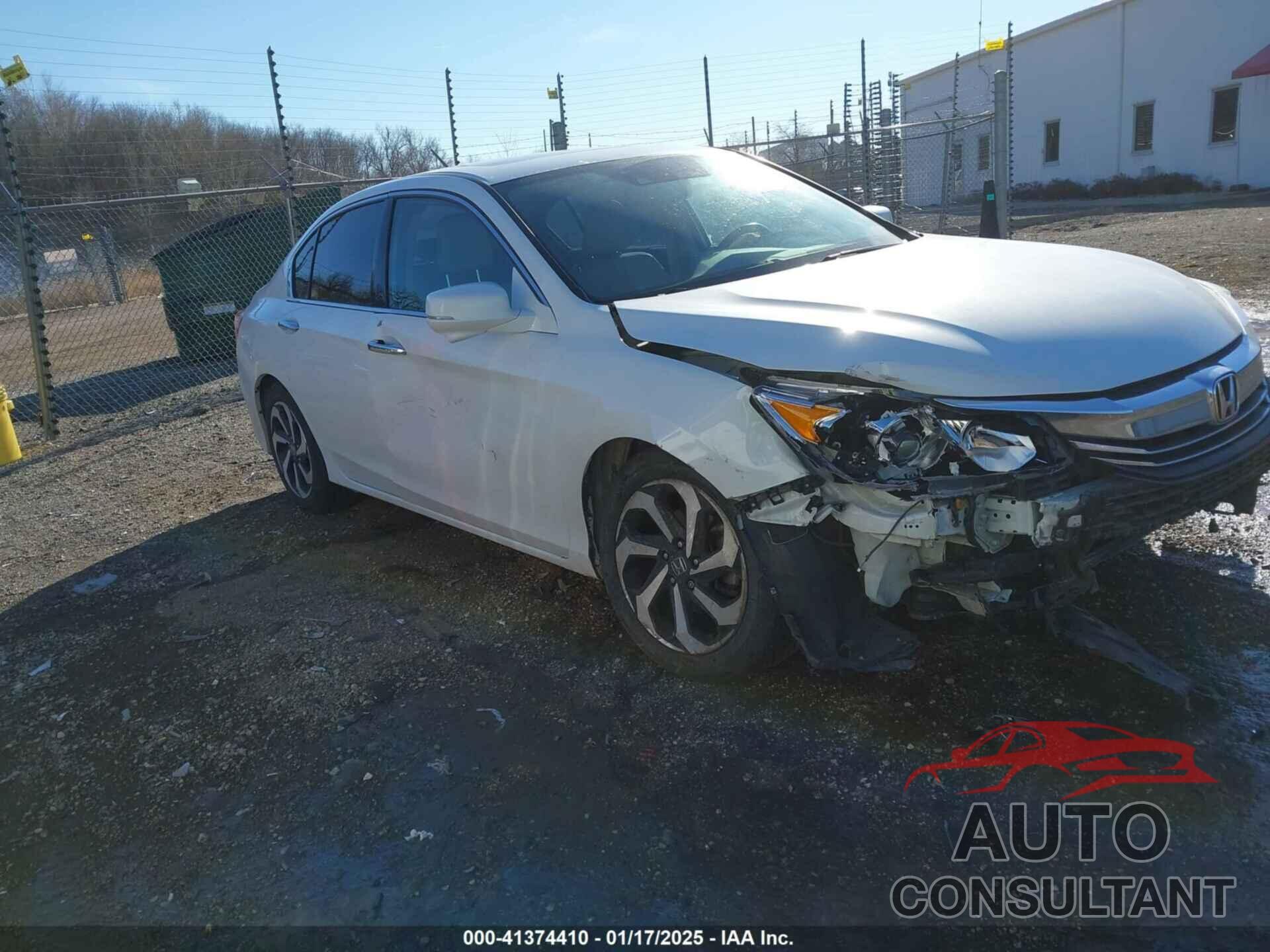 HONDA ACCORD 2016 - 1HGCR3F08GA000569