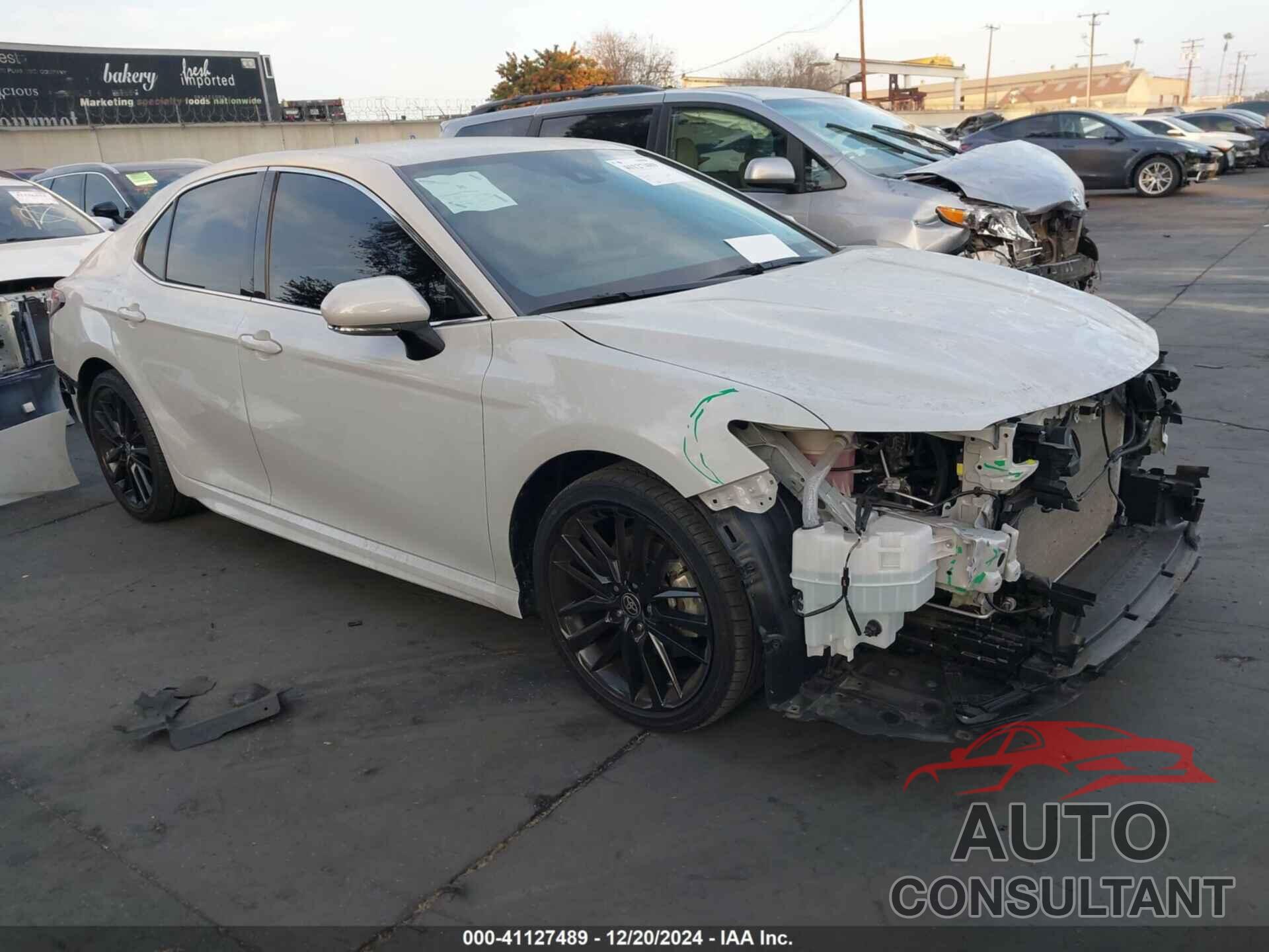 TOYOTA CAMRY 2023 - 4T1K61AK0PU164408