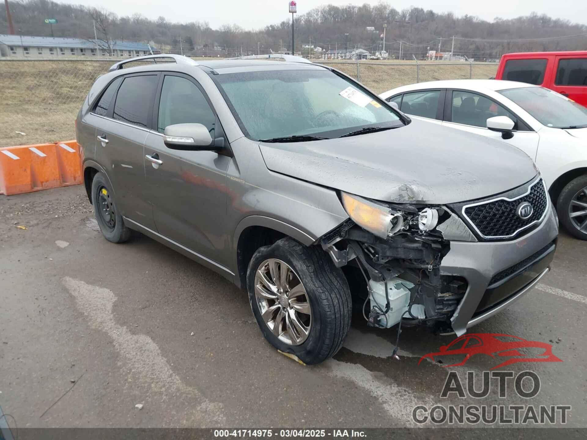 KIA SORENTO 2012 - 5XYKW4A26CG202564