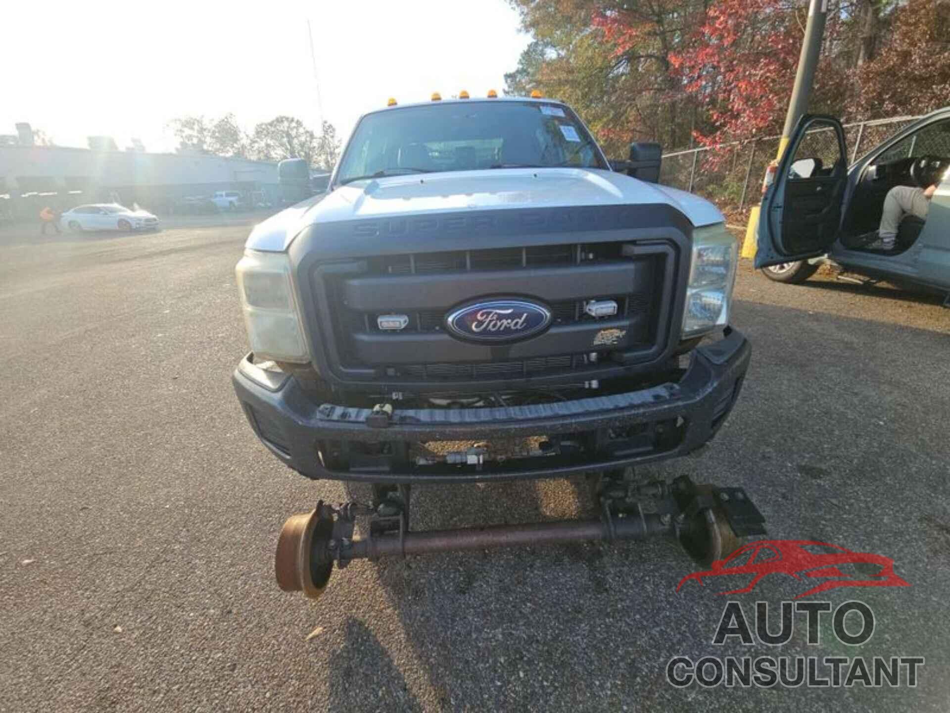 FORD F-350 2014 - 1FT8W3B64EEA80563