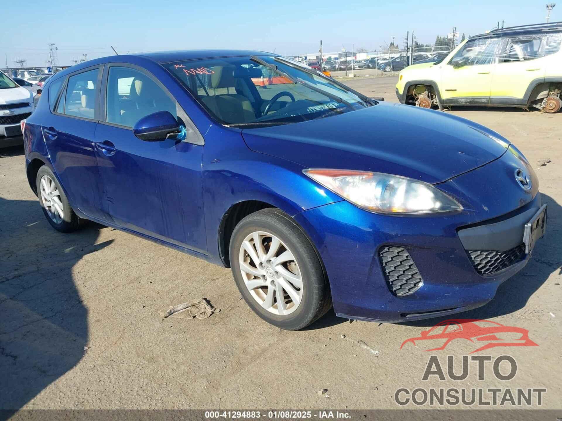 MAZDA MAZDA3 2012 - JM1BL1L84C1558813