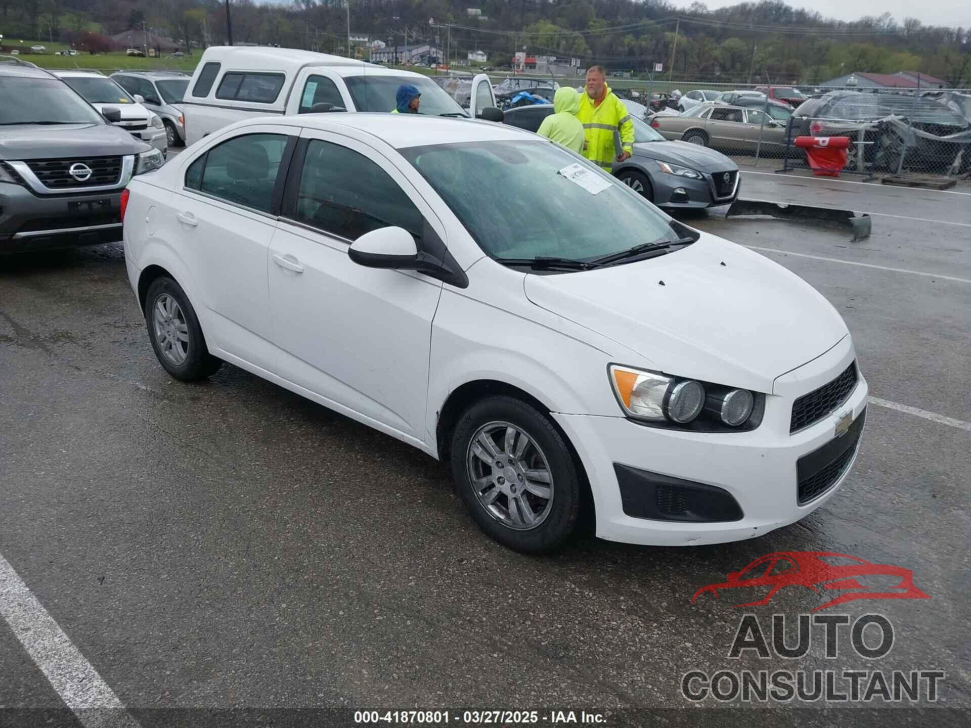 CHEVROLET SONIC 2014 - 1G1JC5SH4E4176196
