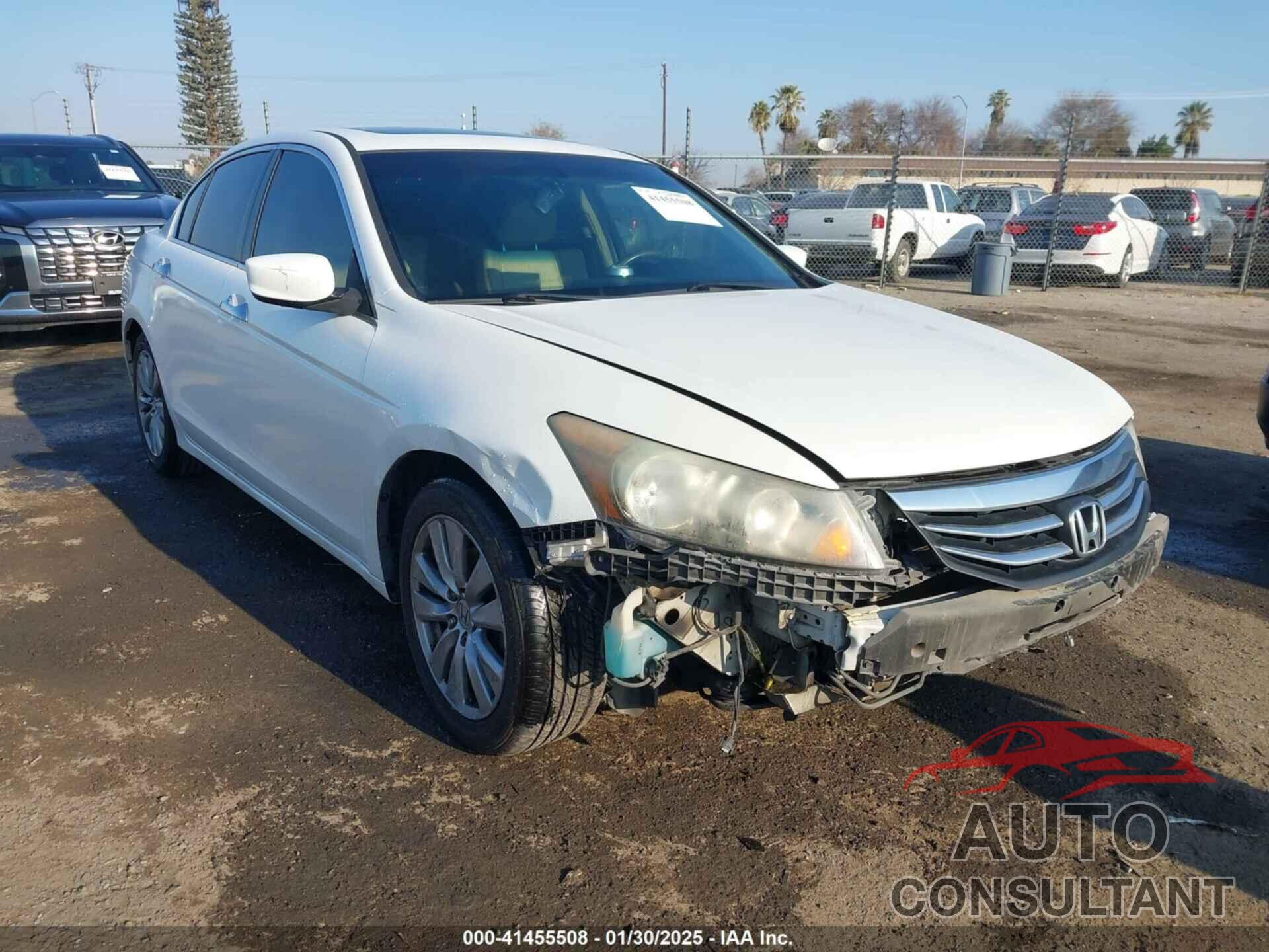 HONDA ACCORD 2012 - 1HGCP3F84CA012921