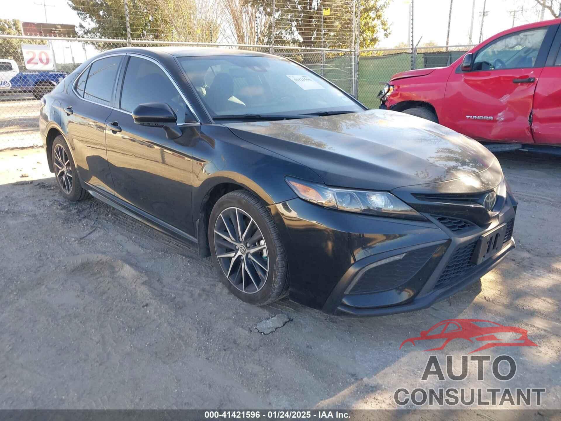 TOYOTA CAMRY 2023 - 4T1G11AK7PU791823