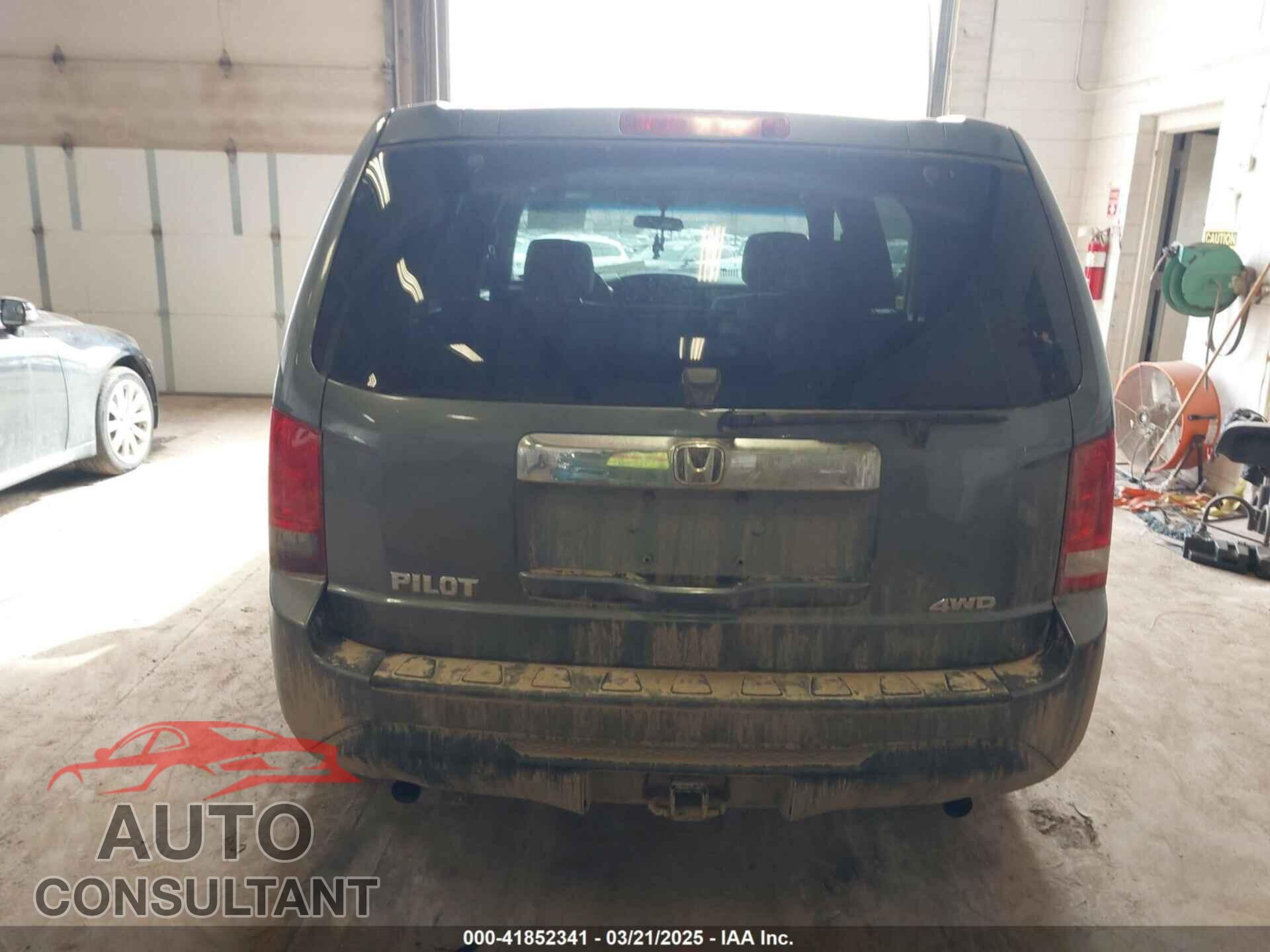 HONDA PILOT 2012 - 5FNYF4H23CB015371