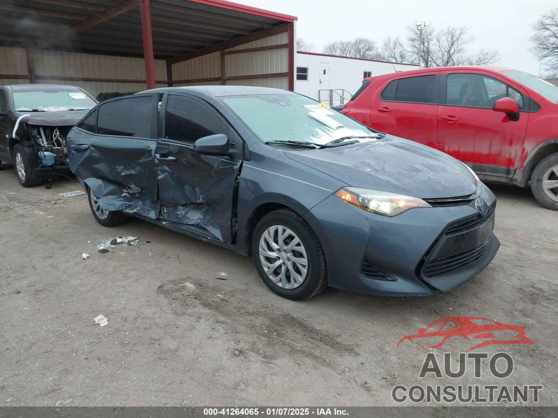 TOYOTA COROLLA 2017 - 2T1BURHE0HC896111