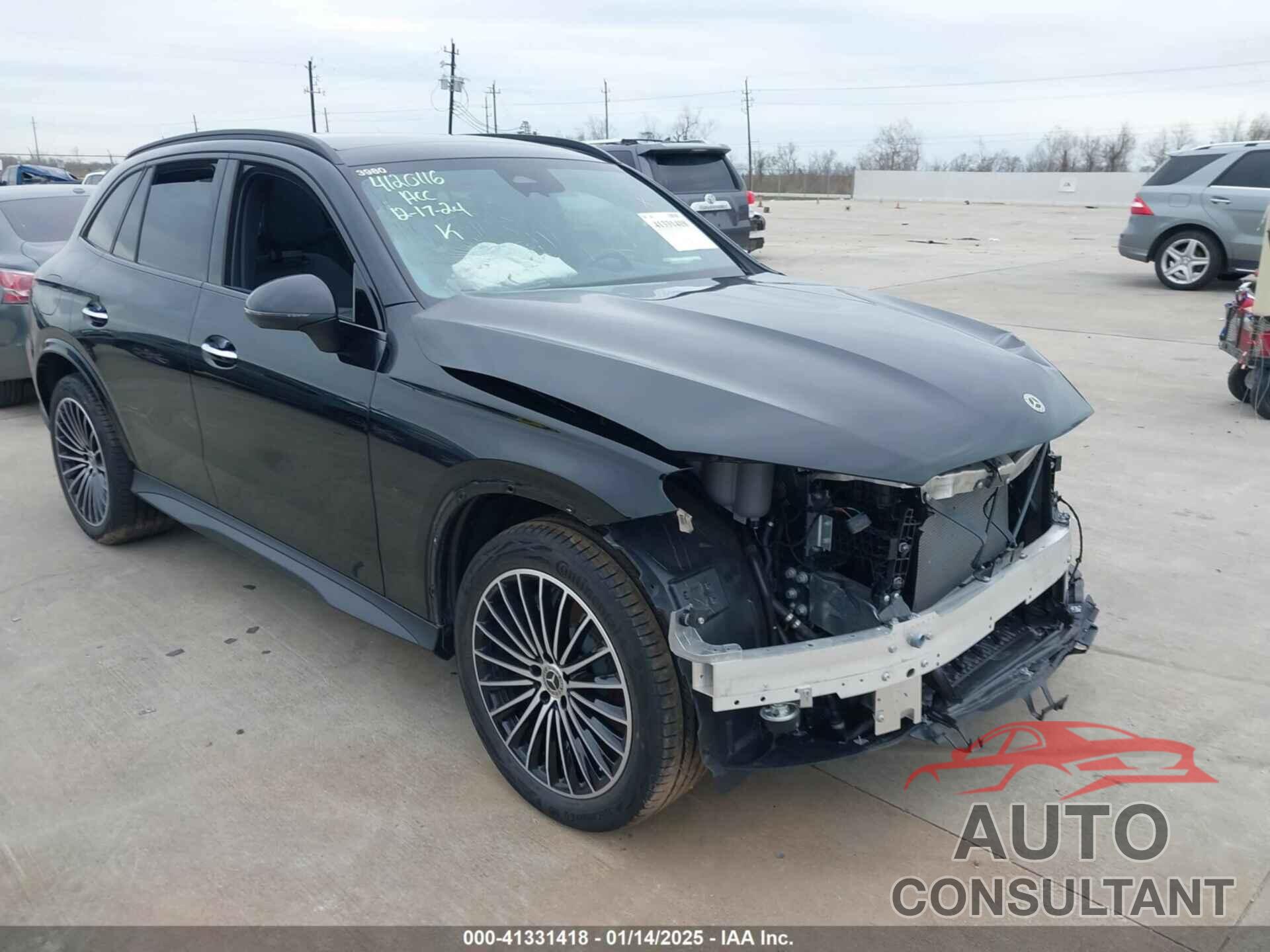 MERCEDES-BENZ GLC 300 2024 - W1NKM4GB9RF209266