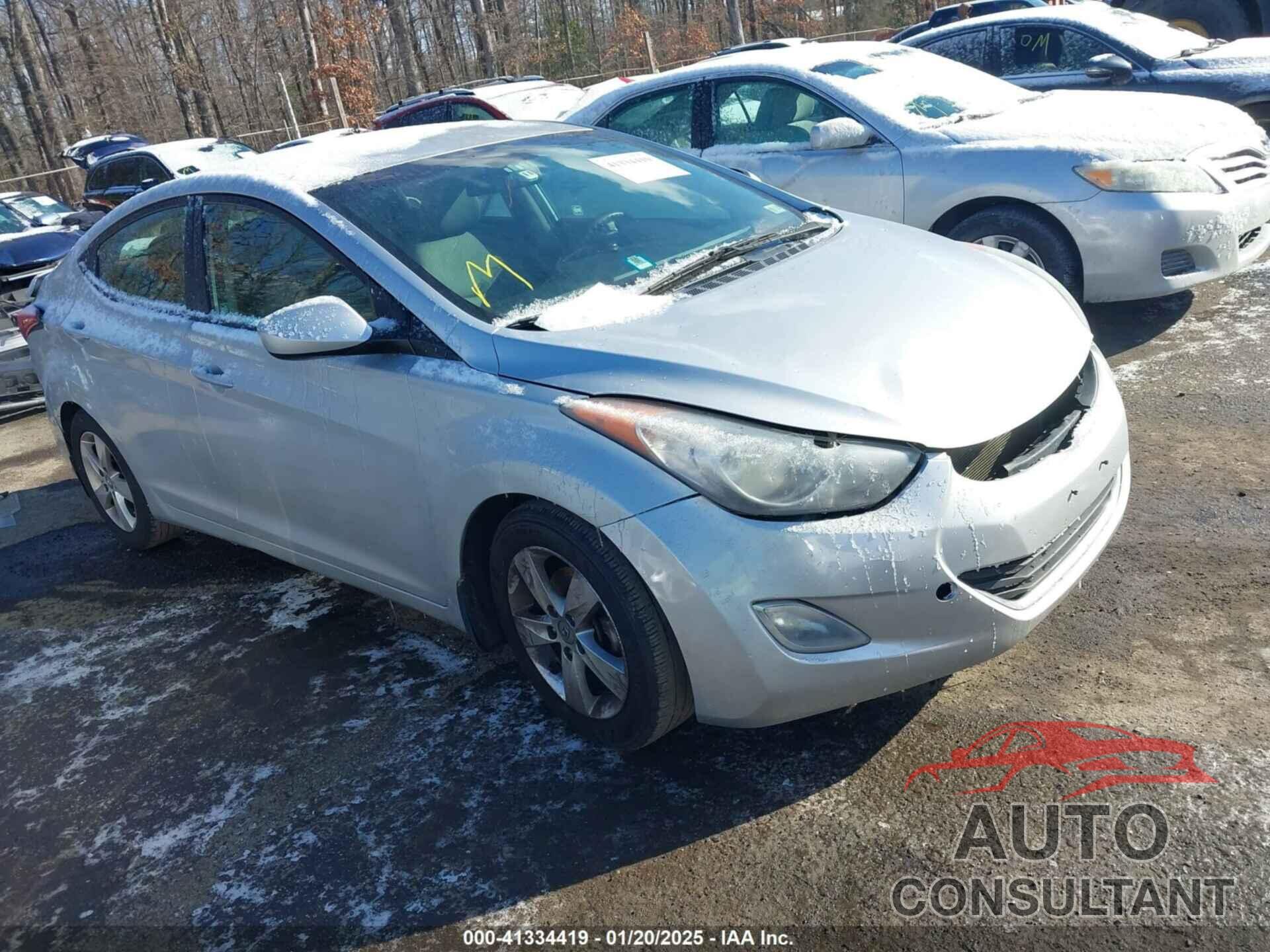 HYUNDAI ELANTRA 2013 - 5NPDH4AE2DH398834