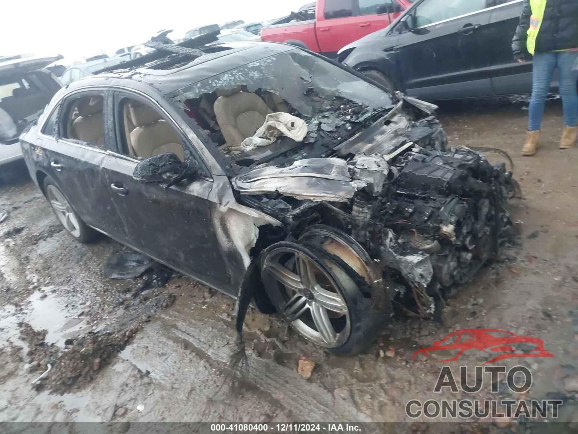 AUDI A8 L 2013 - WAURGAFD4DN006117