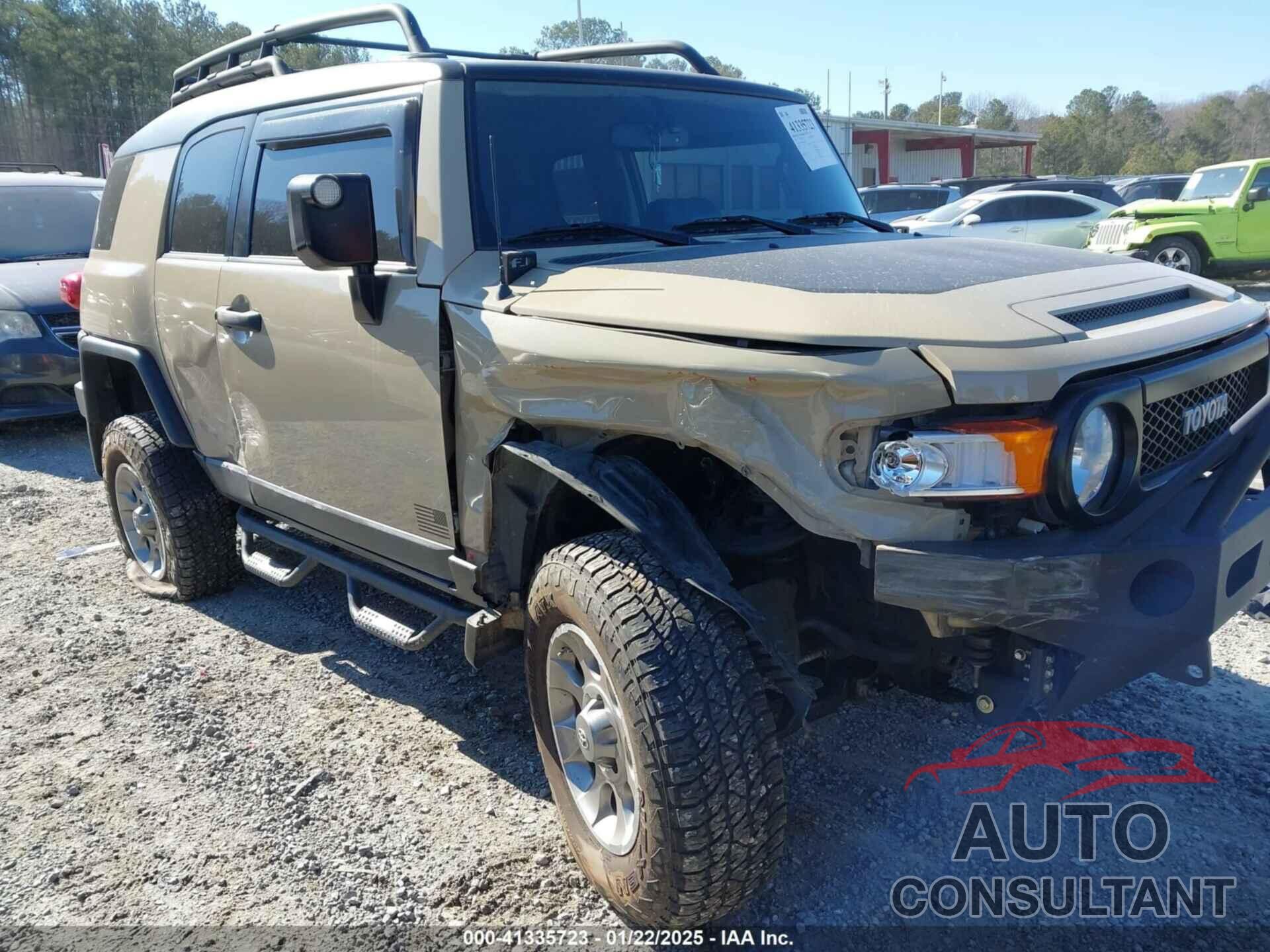 TOYOTA FJ CRUISER 2013 - JTEBU4BF2DK169691