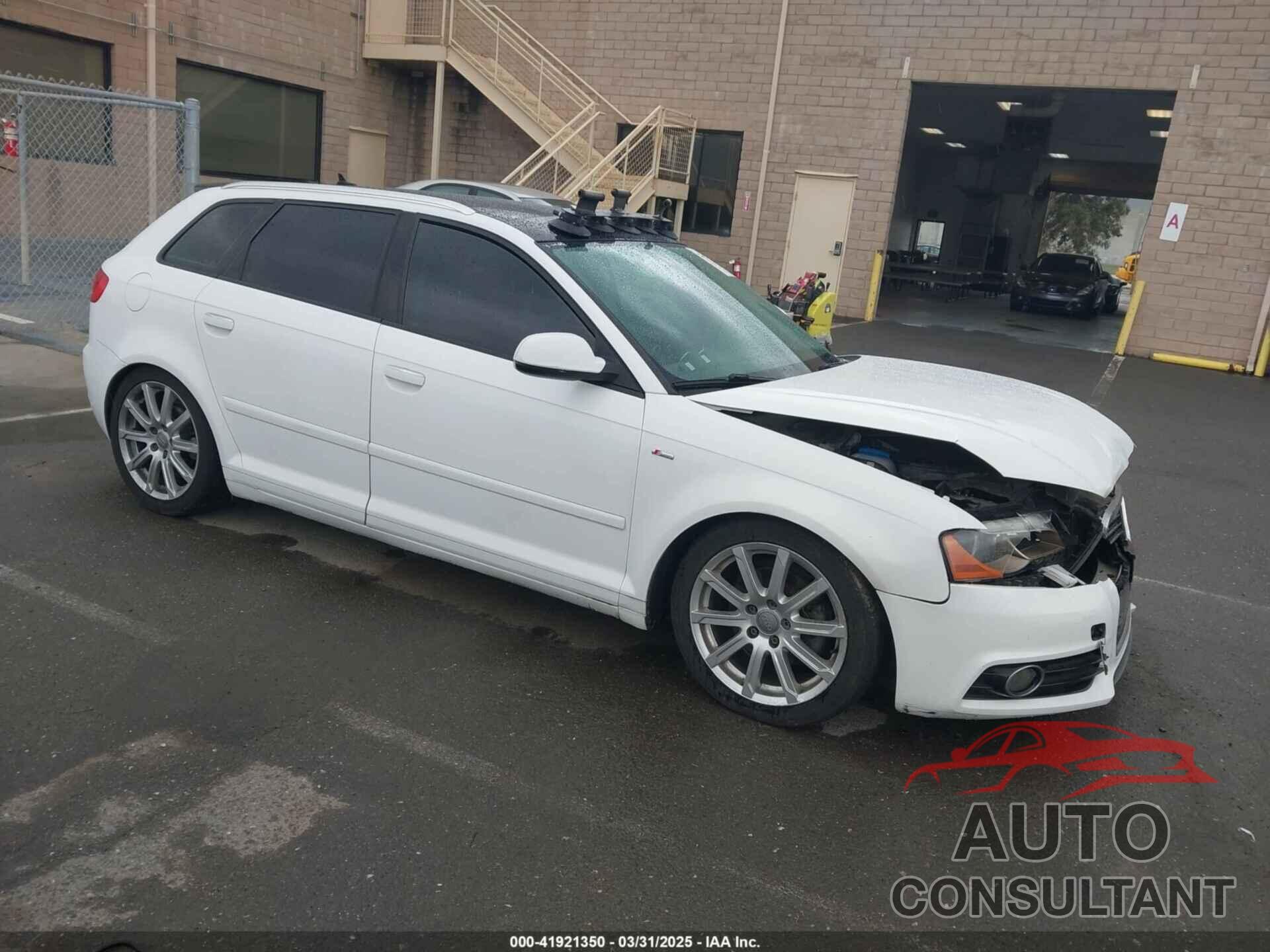 AUDI A3 2012 - WAUKJAFM9CA023438
