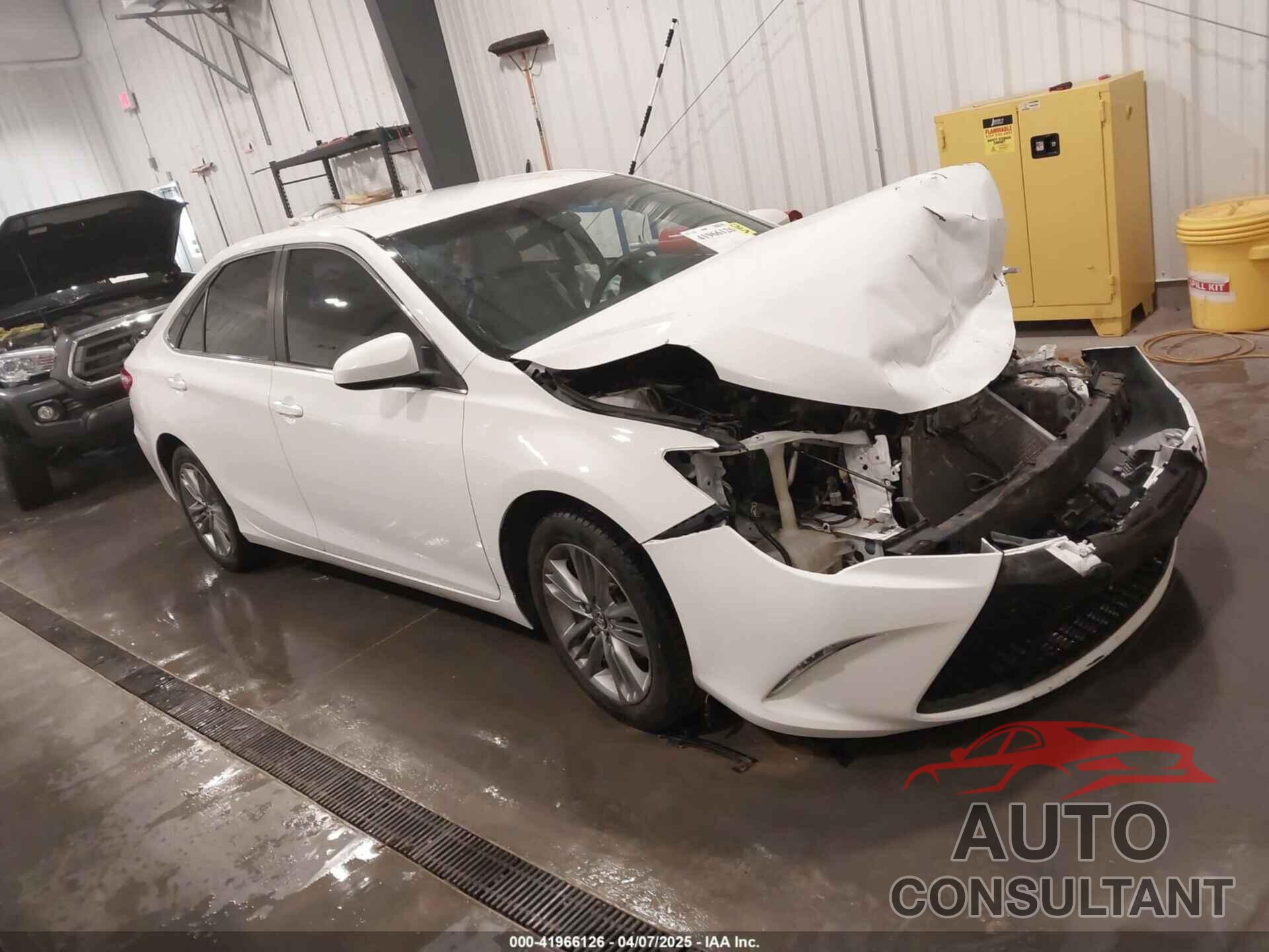 TOYOTA CAMRY 2015 - 4T1BF1FK0FU056717