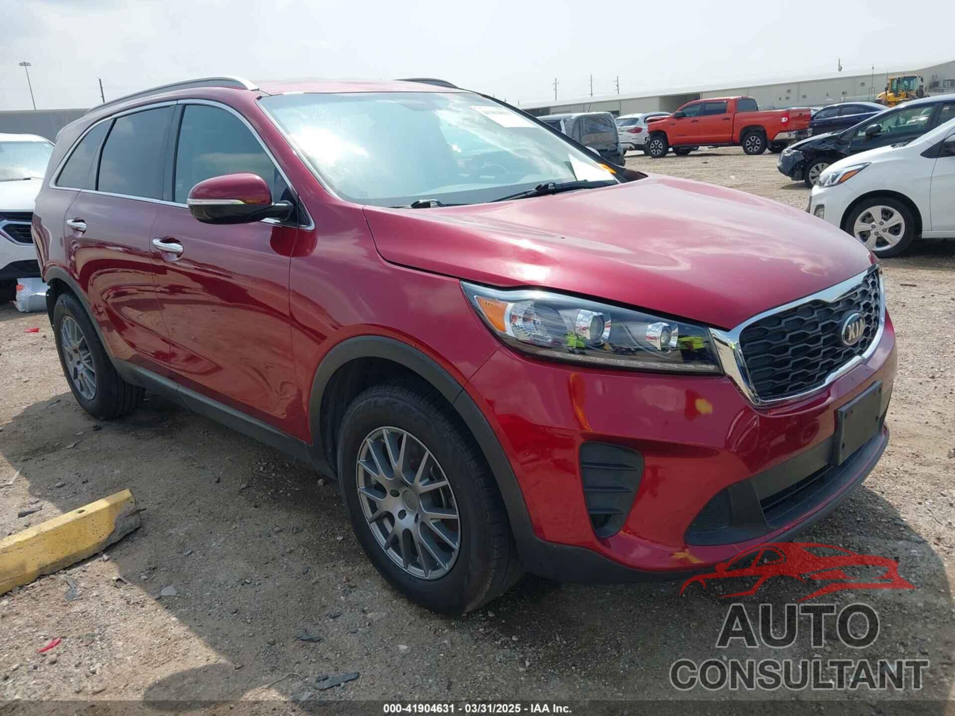 KIA SORENTO 2019 - 5XYPG4A3XKG527468