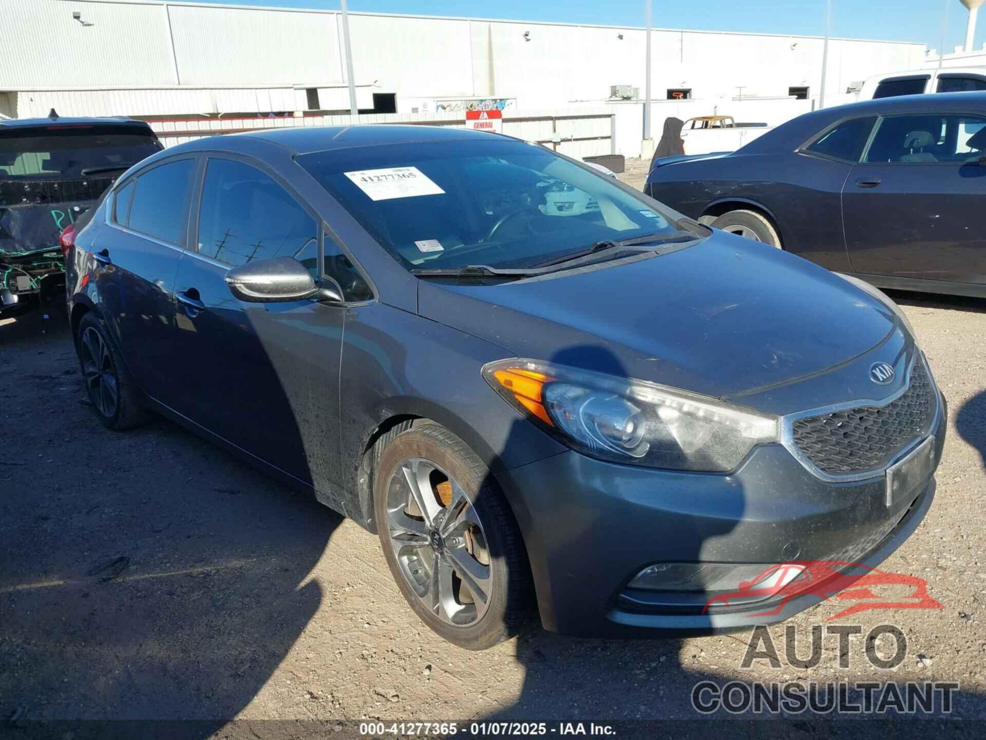 KIA FORTE 2016 - KNAFX4A83G5484032