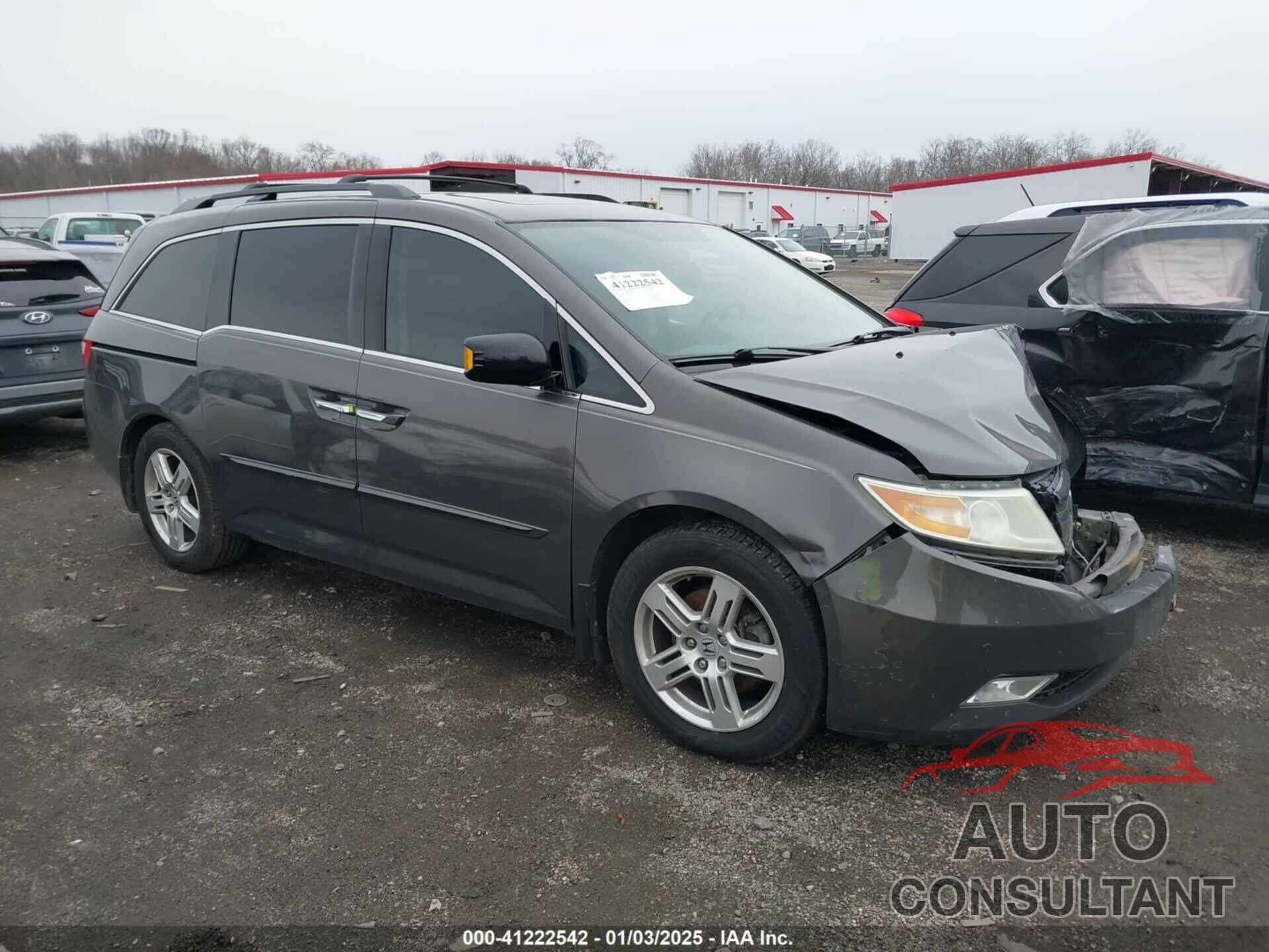 HONDA ODYSSEY 2013 - 5FNRL5H99DB025226