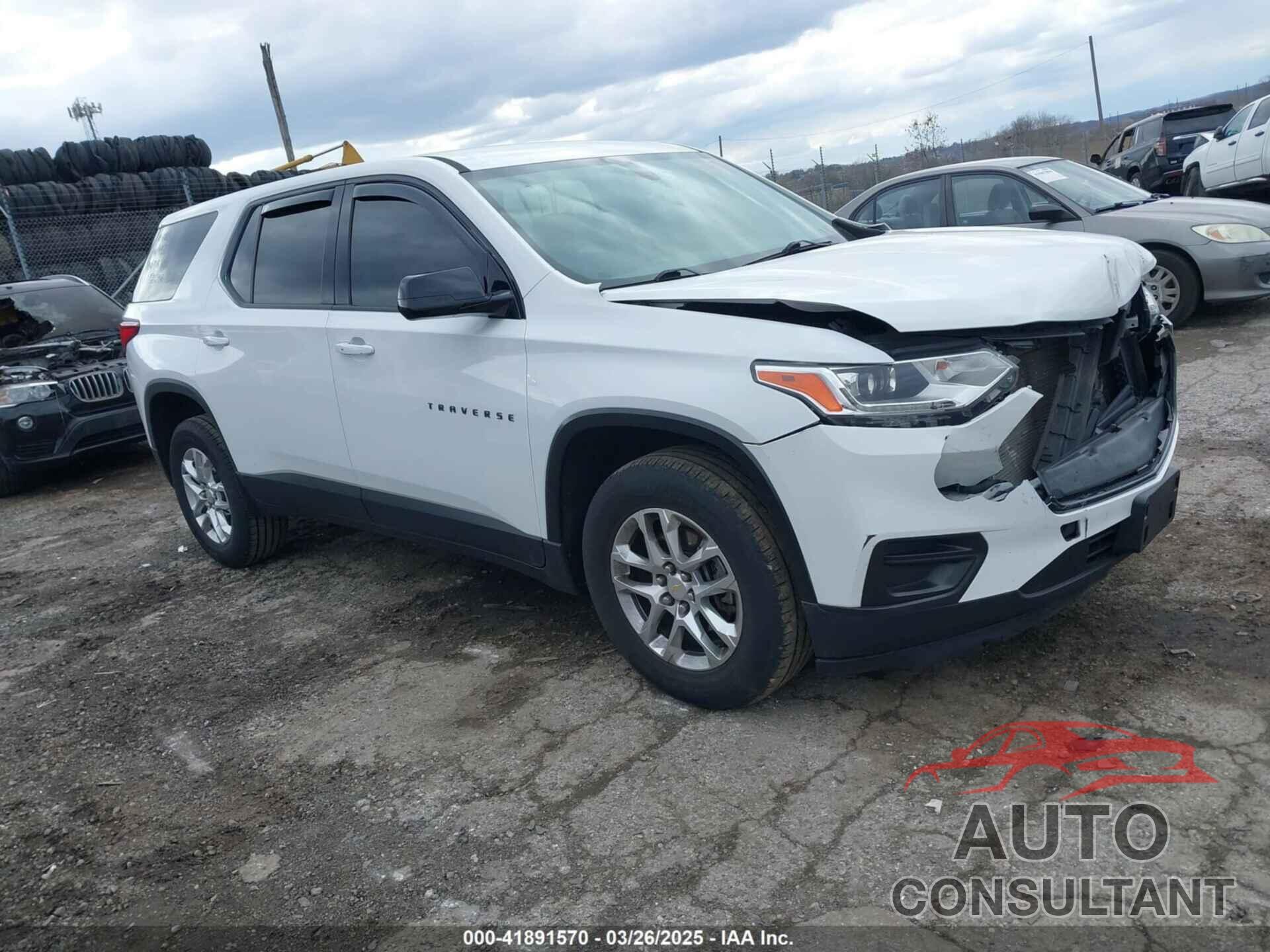 CHEVROLET TRAVERSE 2019 - 1GNERFKW8KJ242877