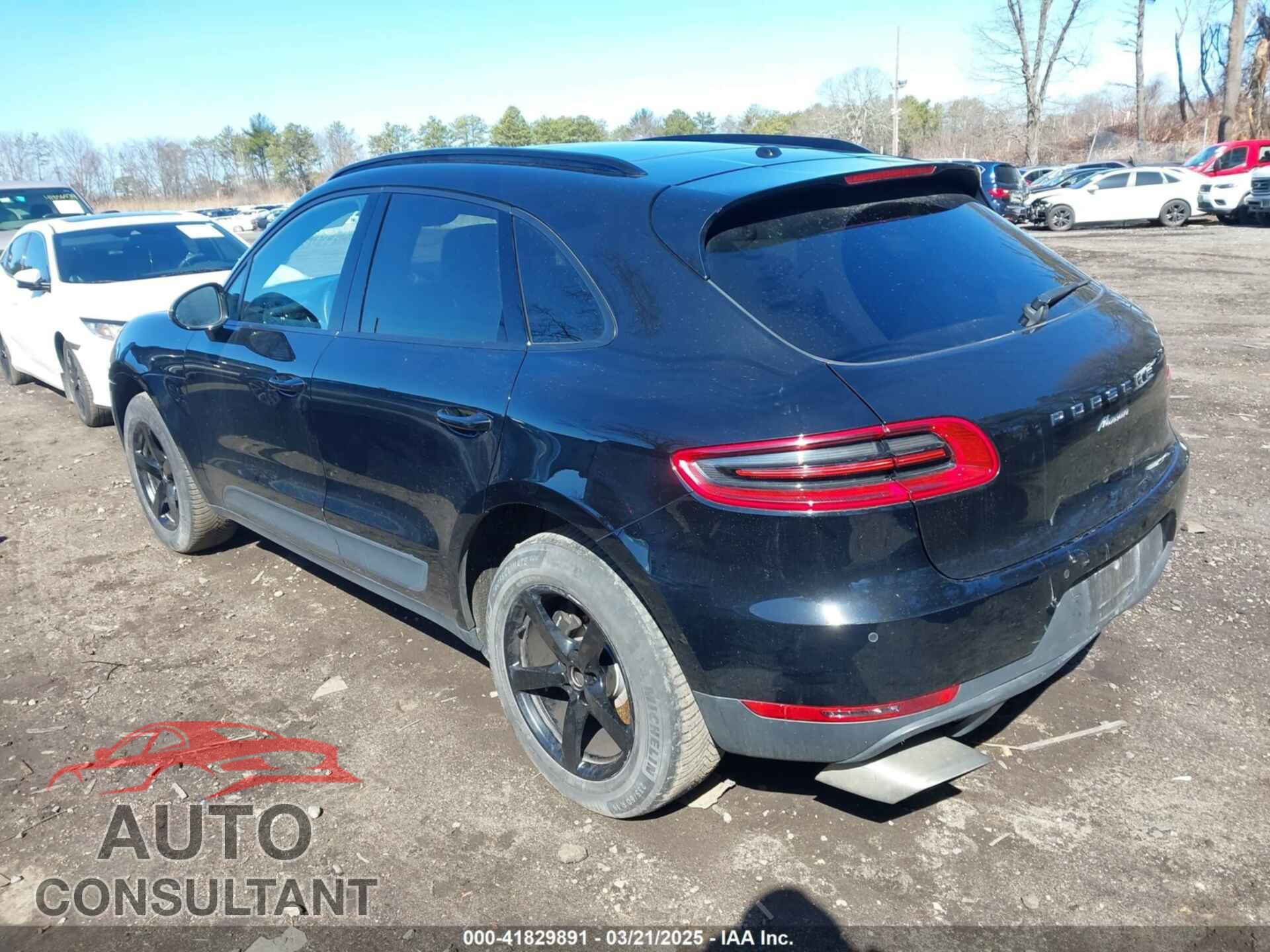 PORSCHE MACAN 2017 - WP1AA2A50HLB00017