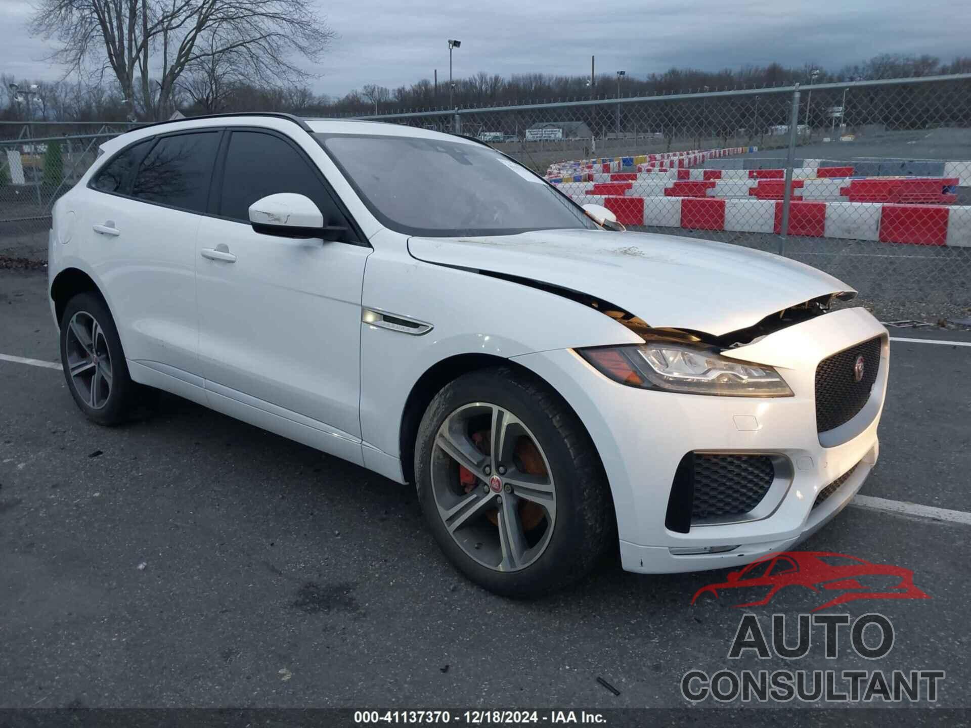 JAGUAR F-PACE 2018 - SADCM2FV0JA293706