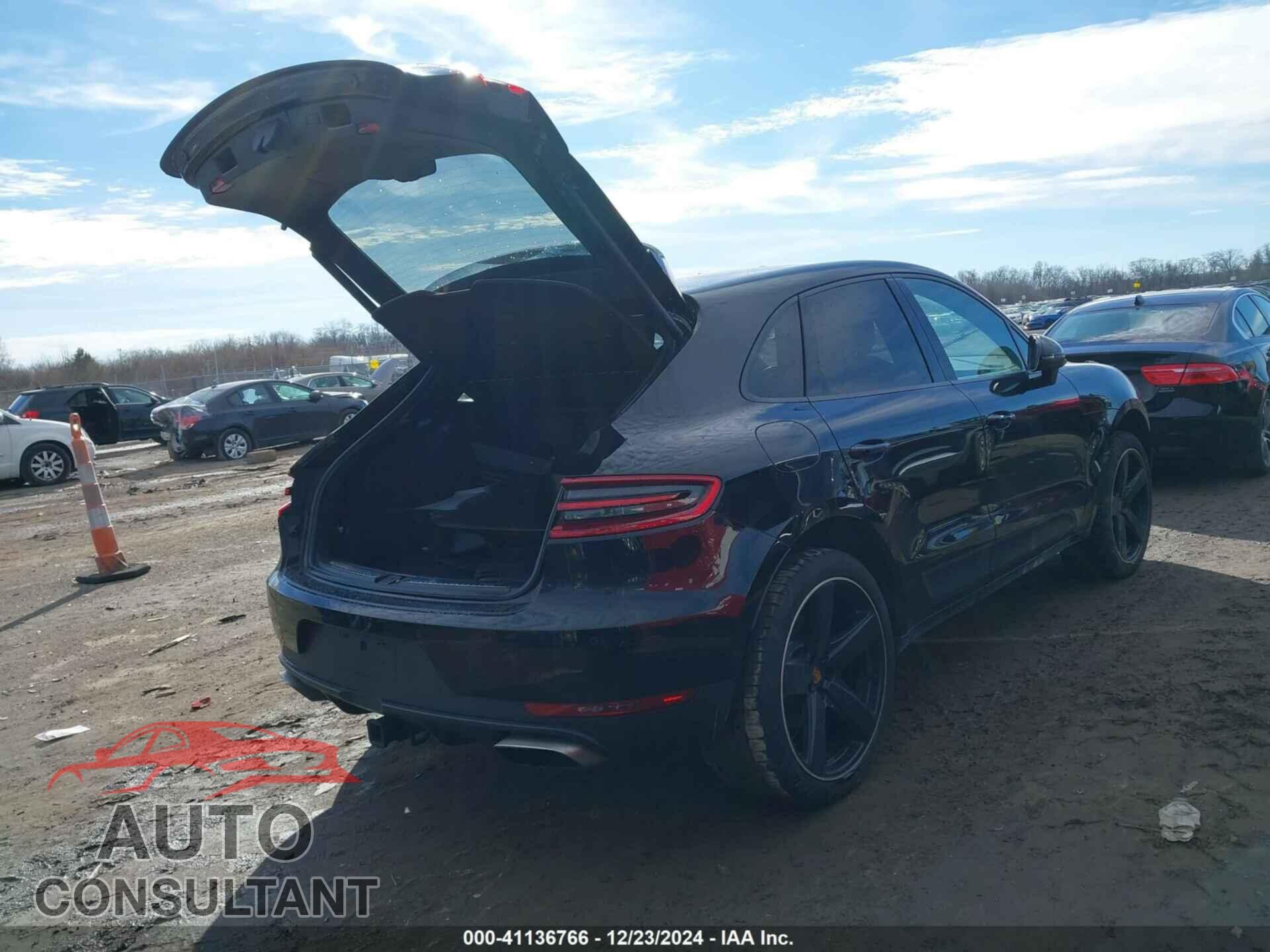 PORSCHE MACAN 2017 - WP1AA2A53HLB03199