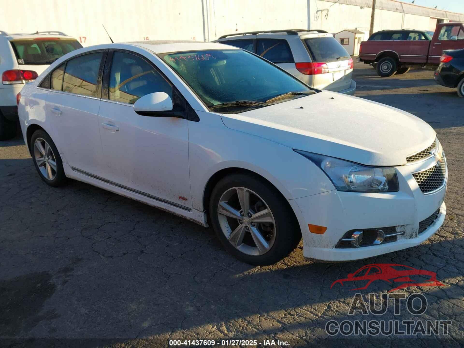 CHEVROLET CRUZE 2014 - 1G1PE5SB8E7236558