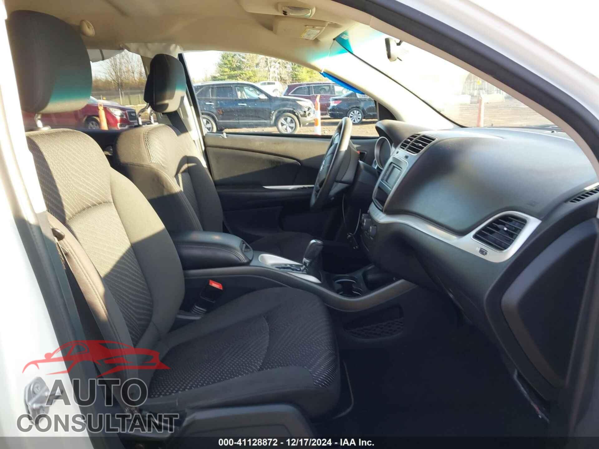 DODGE JOURNEY 2017 - 3C4PDCAB0HT544792