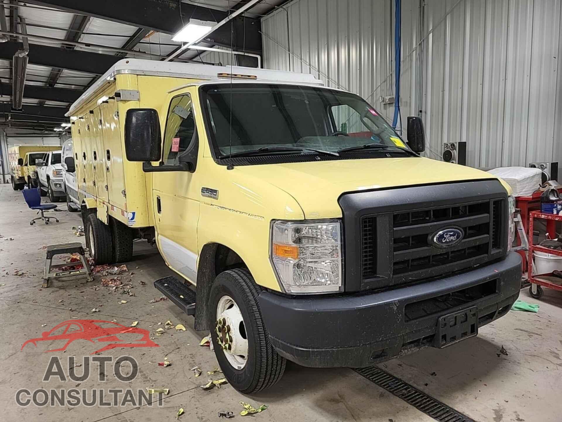 FORD ECONOLINE 2018 - 1FDXE4FS8JDC33307