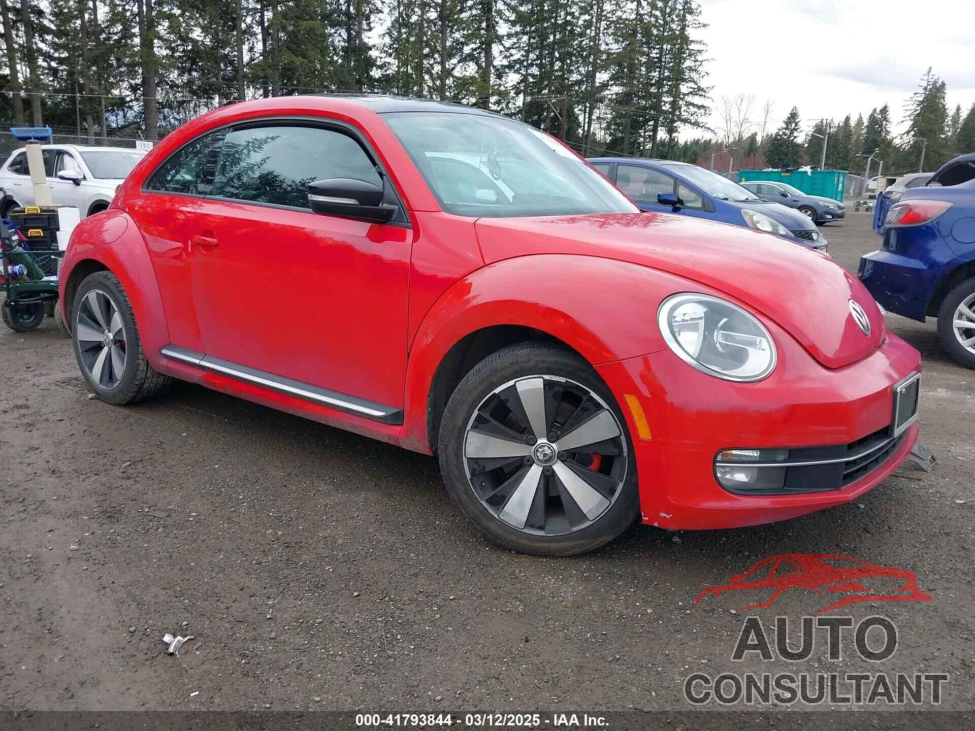 VOLKSWAGEN BEETLE 2013 - 3VWVA7AT7DM634118