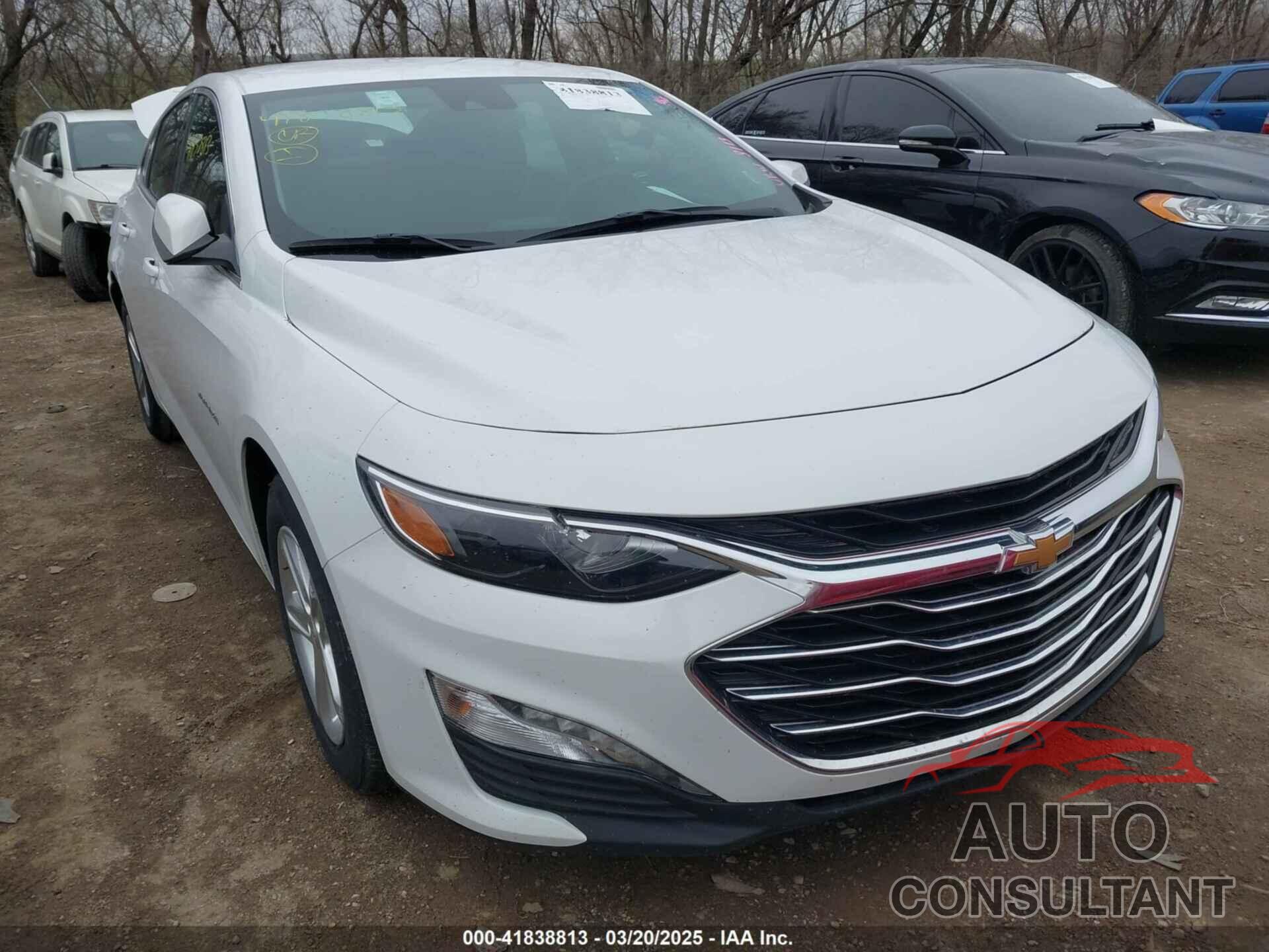 CHEVROLET MALIBU 2023 - 1G1ZD5ST3PF203884