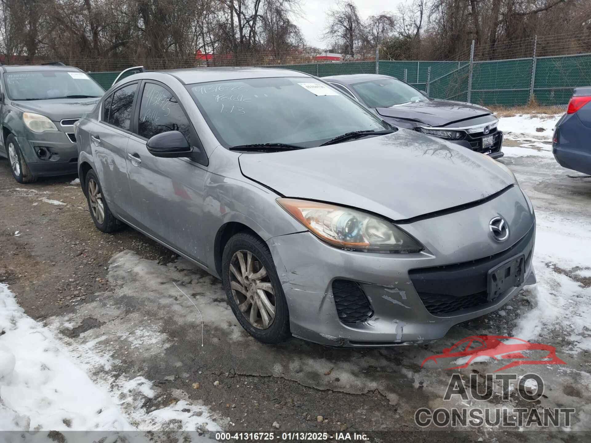 MAZDA MAZDA3 2012 - JM1BL1V85C1688838