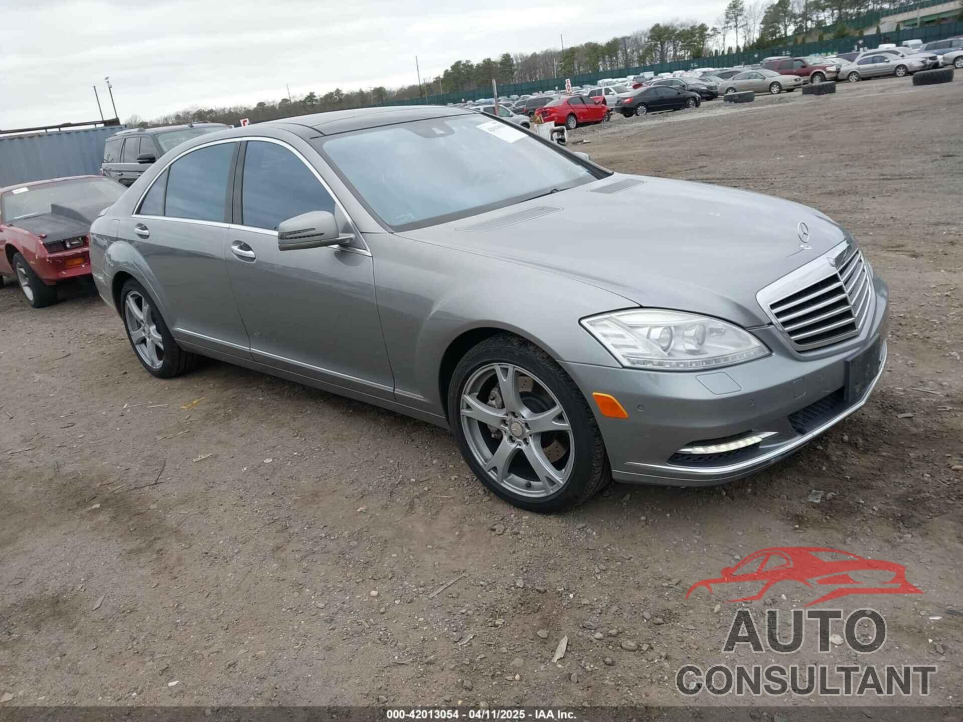 MERCEDES-BENZ S 550 2013 - WDDNG9EB7DA504163