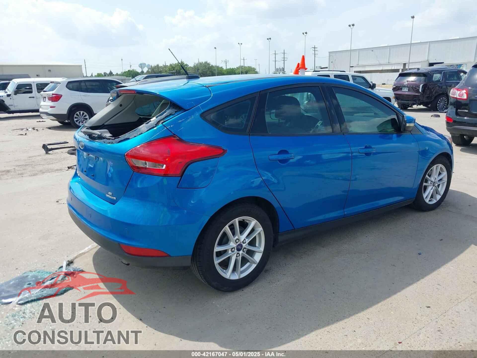FORD FOCUS 2015 - 1FADP3K28FL356562
