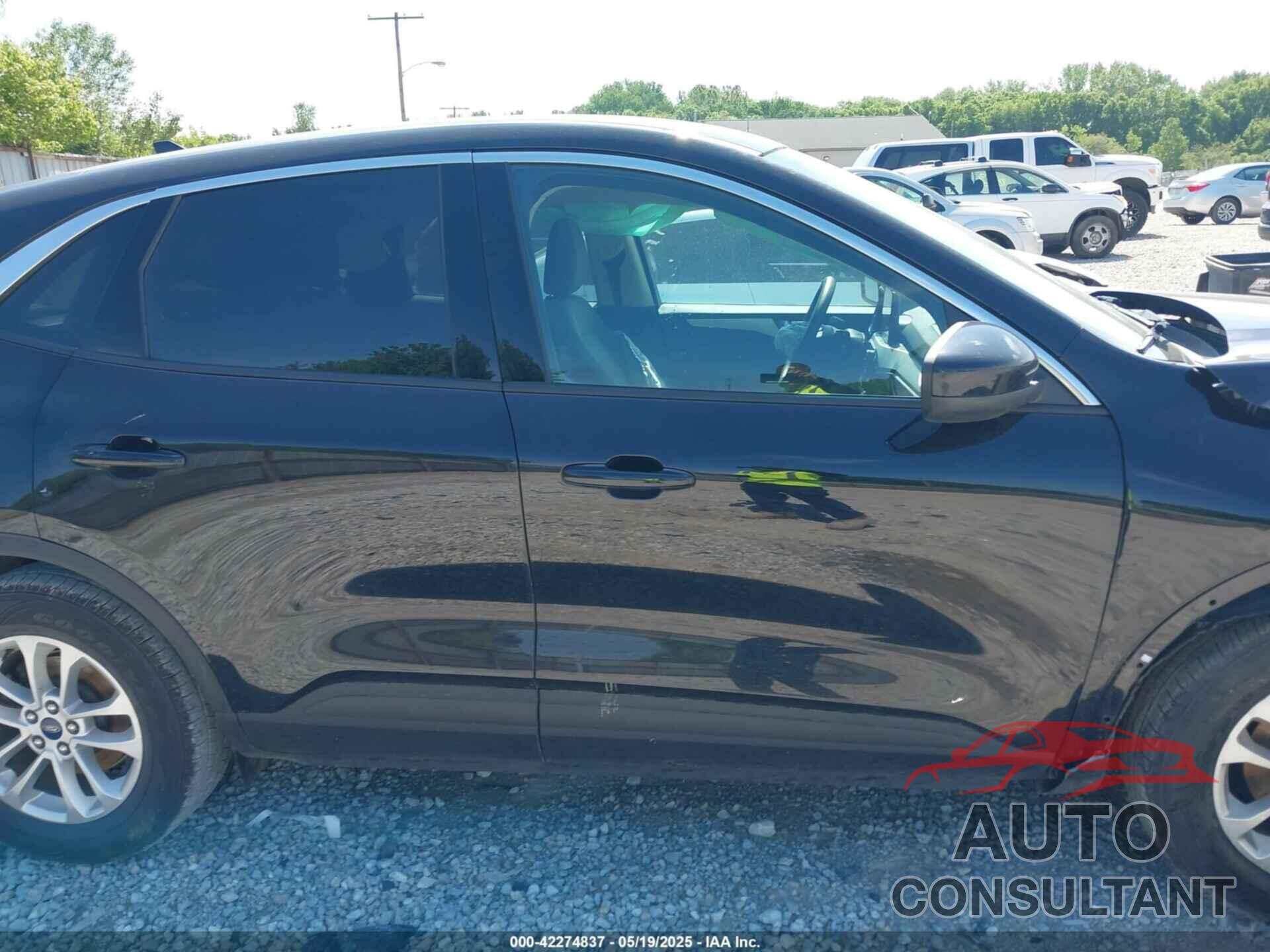 FORD ESCAPE 2020 - 1FMCU0G64LUB89305