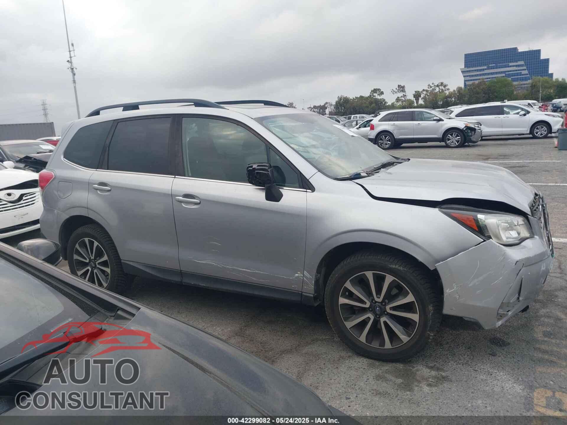 SUBARU FORESTER 2017 - JF2SJGEC8HH432285