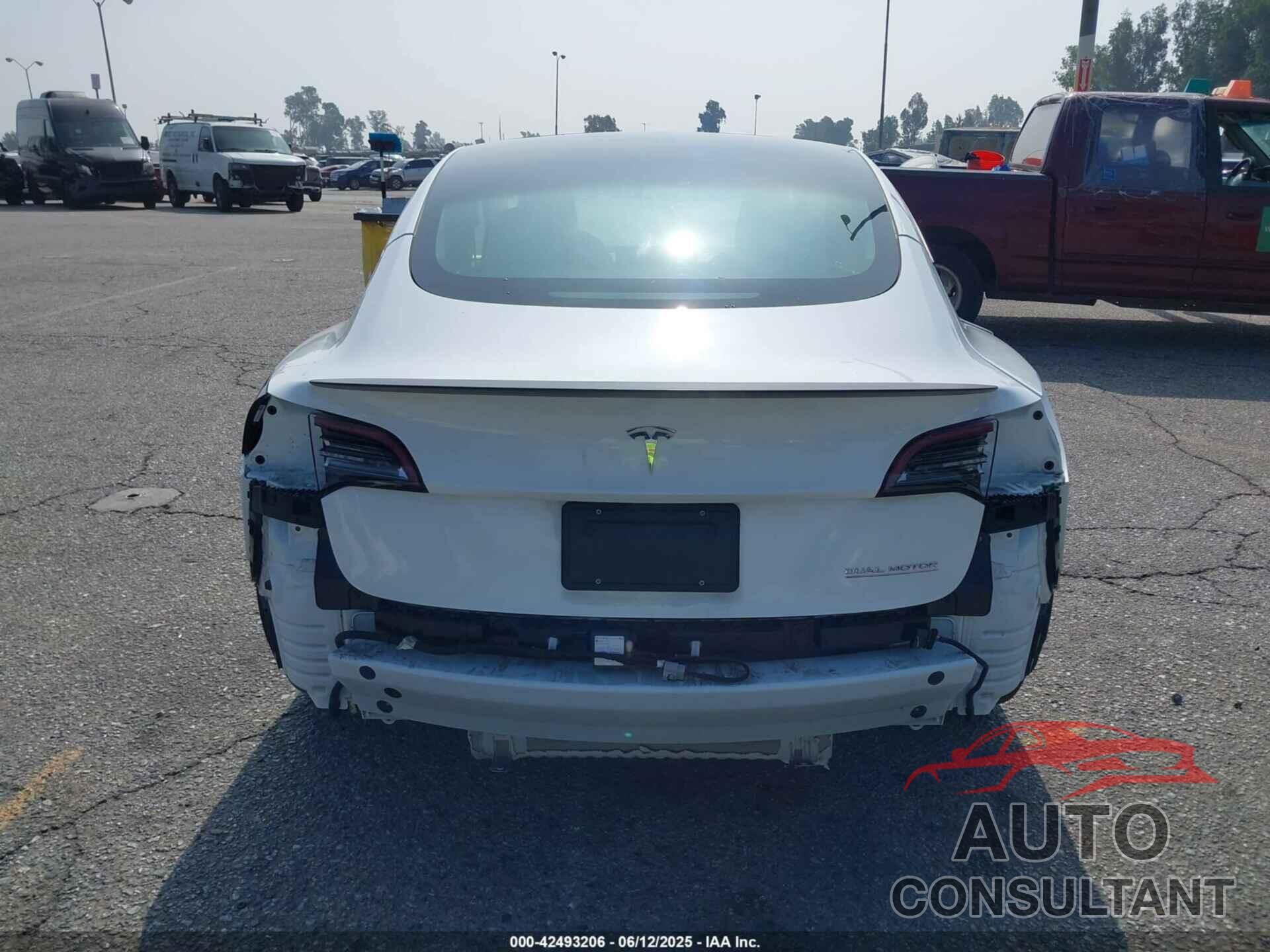 TESLA MODEL 3 2022 - 5YJ3E1EC9NF294837