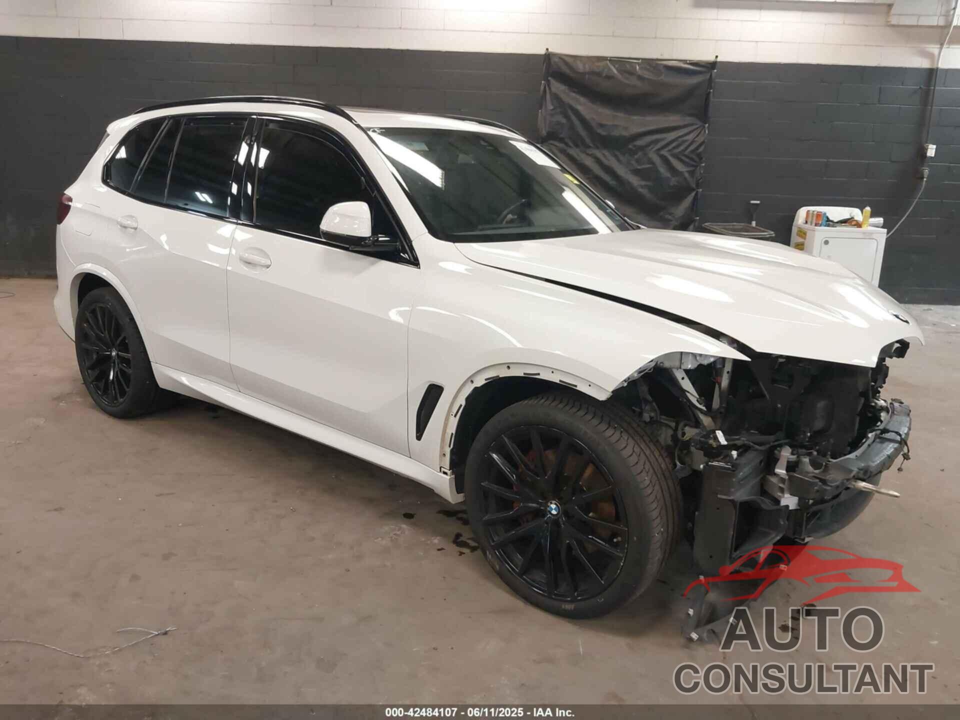 BMW X5 2022 - 5UXCR6C07N9K43338