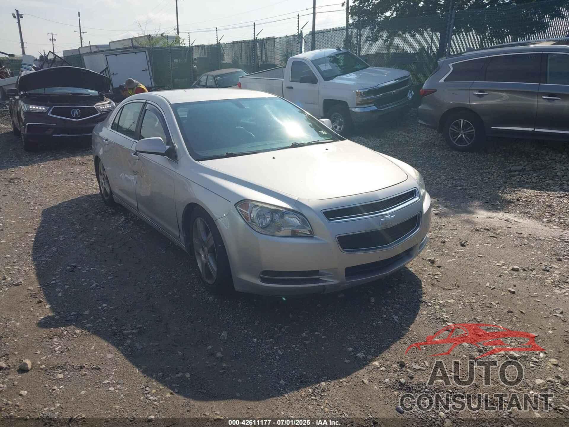 CHEVROLET MALIBU 2011 - 1G1ZD5E18BF359700
