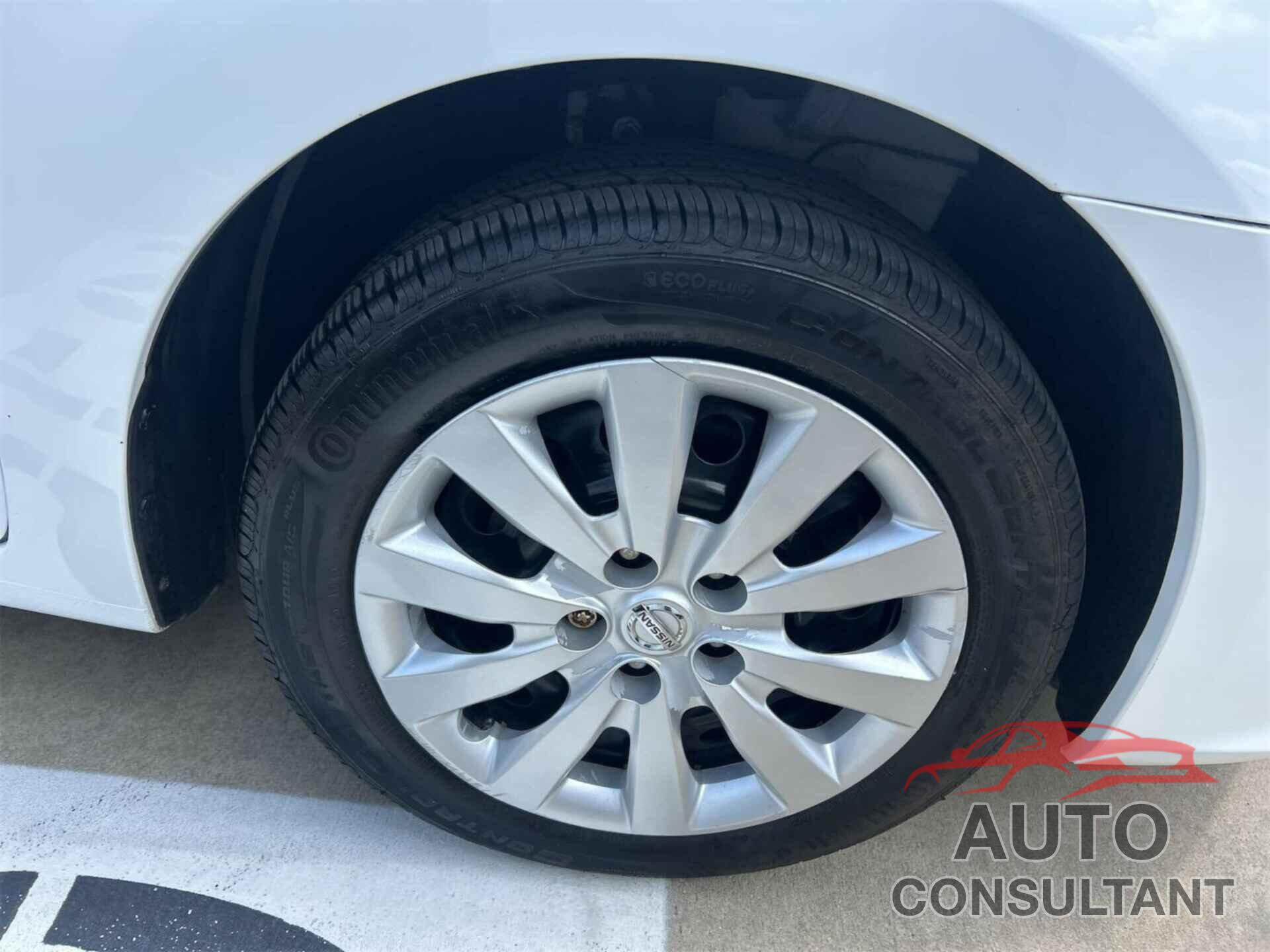 NISSAN SENTRA 2019 - 3N1AB7AP6KY386597