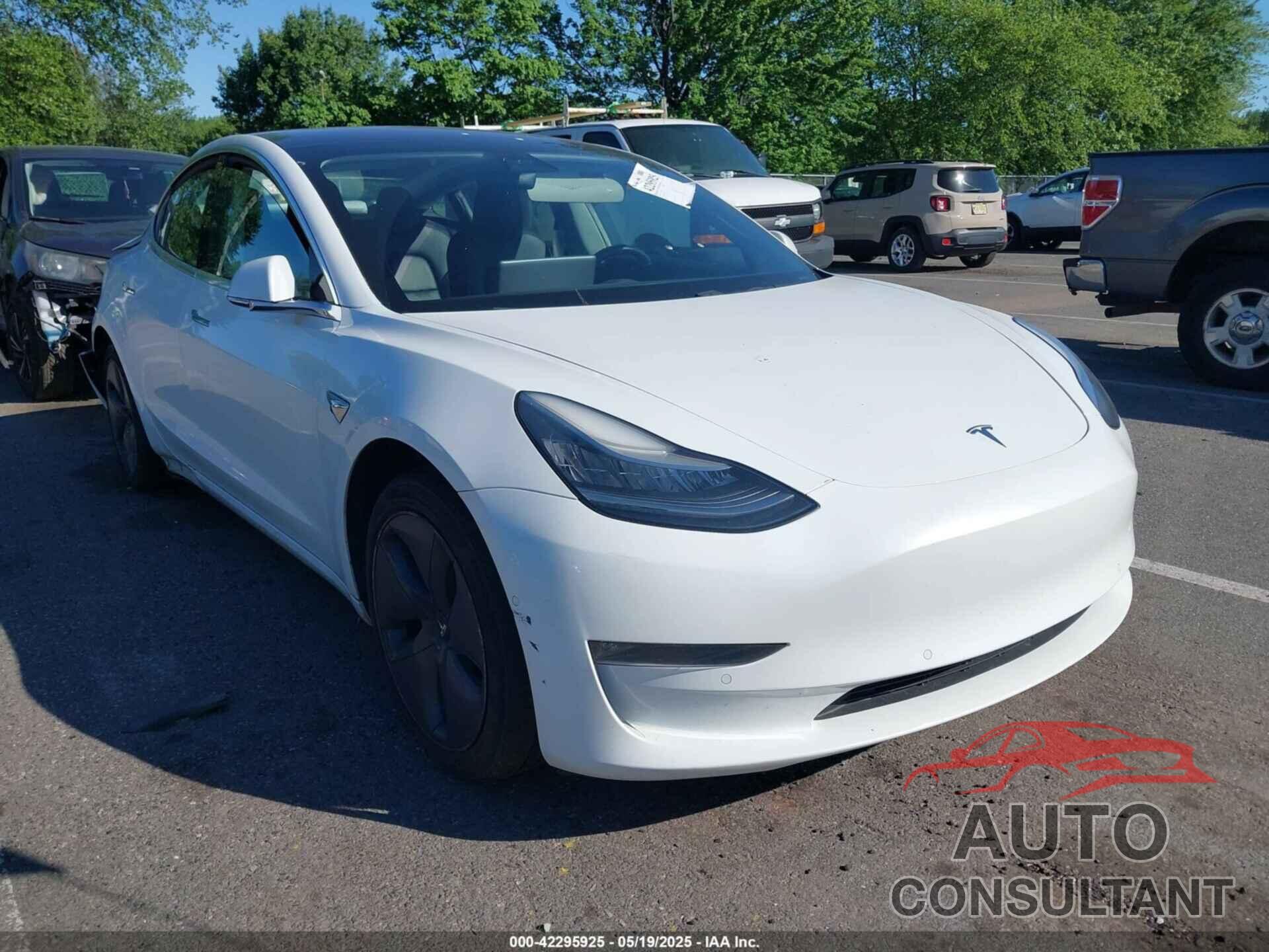 TESLA MODEL 3 2018 - 5YJ3E1EB7JF108455
