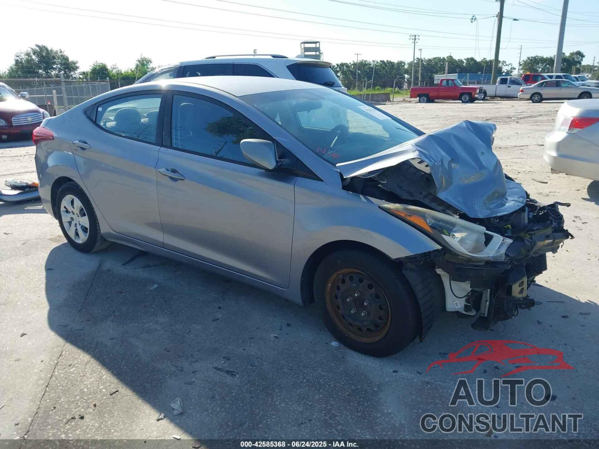 HYUNDAI ELANTRA 2016 - 5NPDH4AE2GH755353
