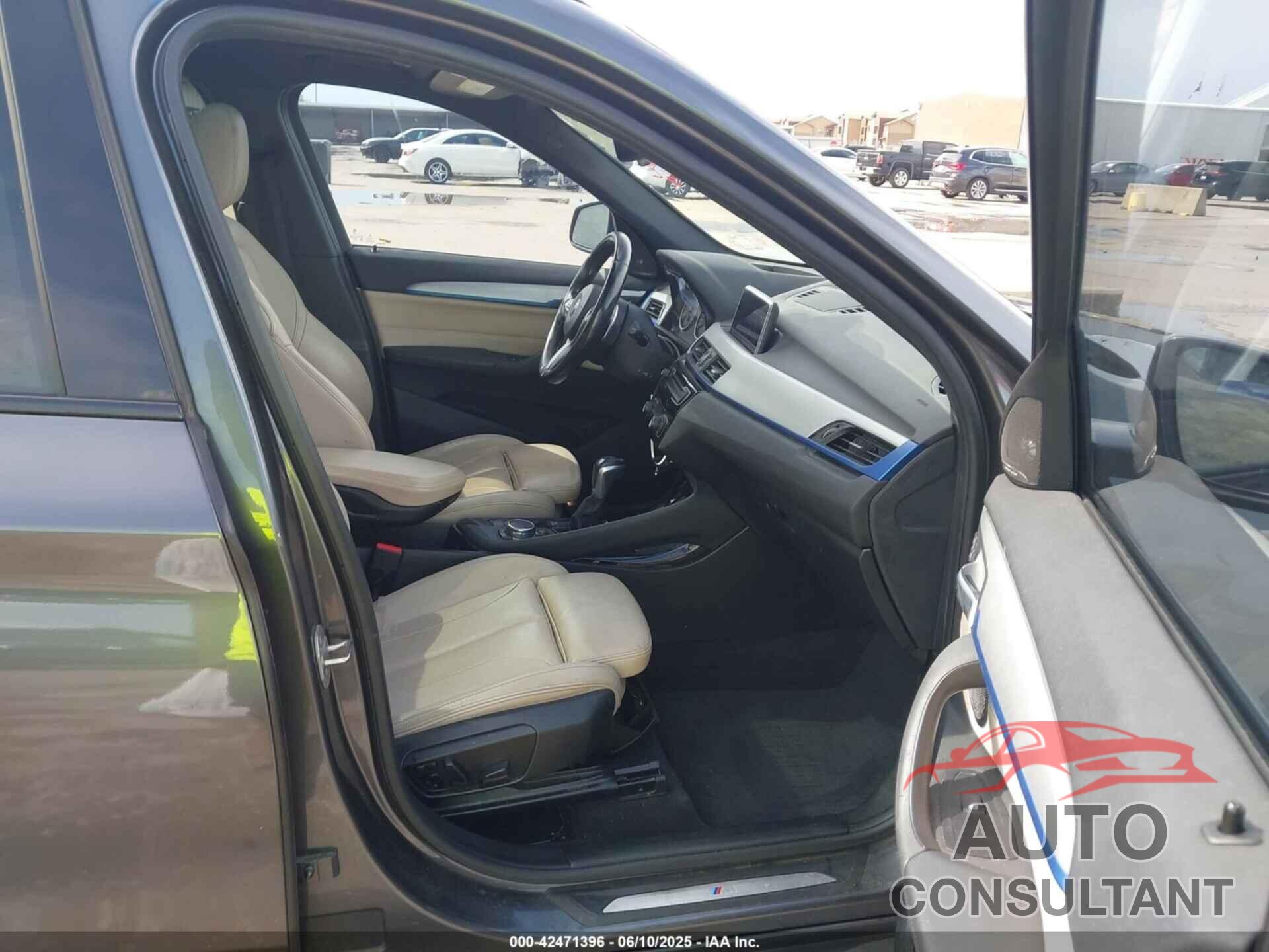 BMW X1 2016 - WBXHT3C37GP888722
