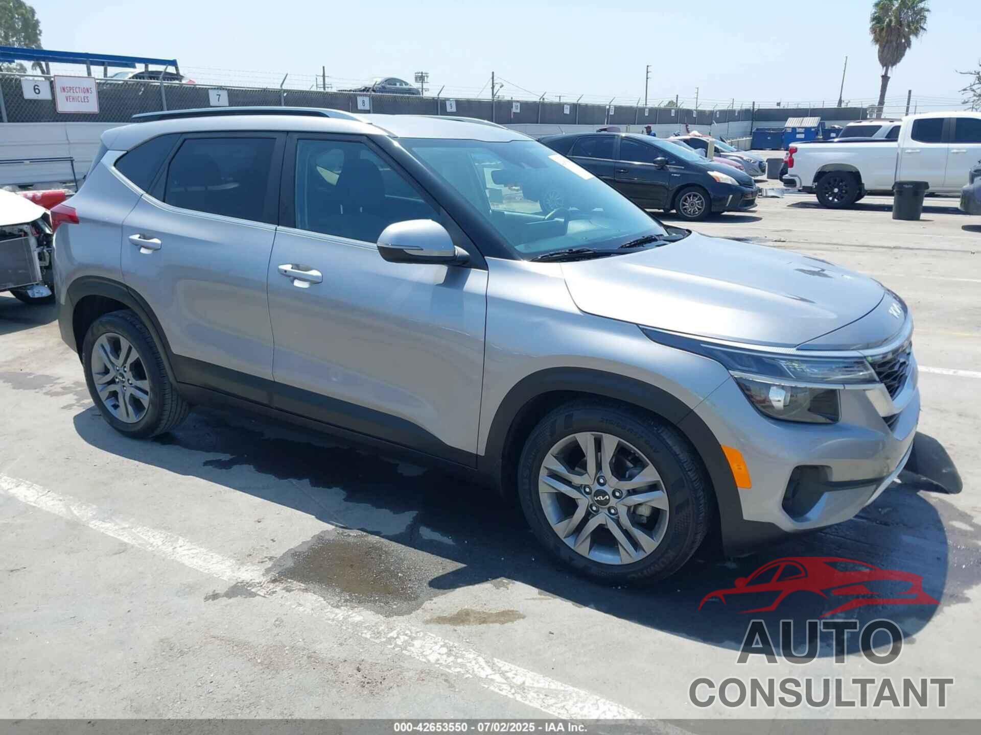 KIA SELTOS 2022 - KNDEU2AA8N7261338