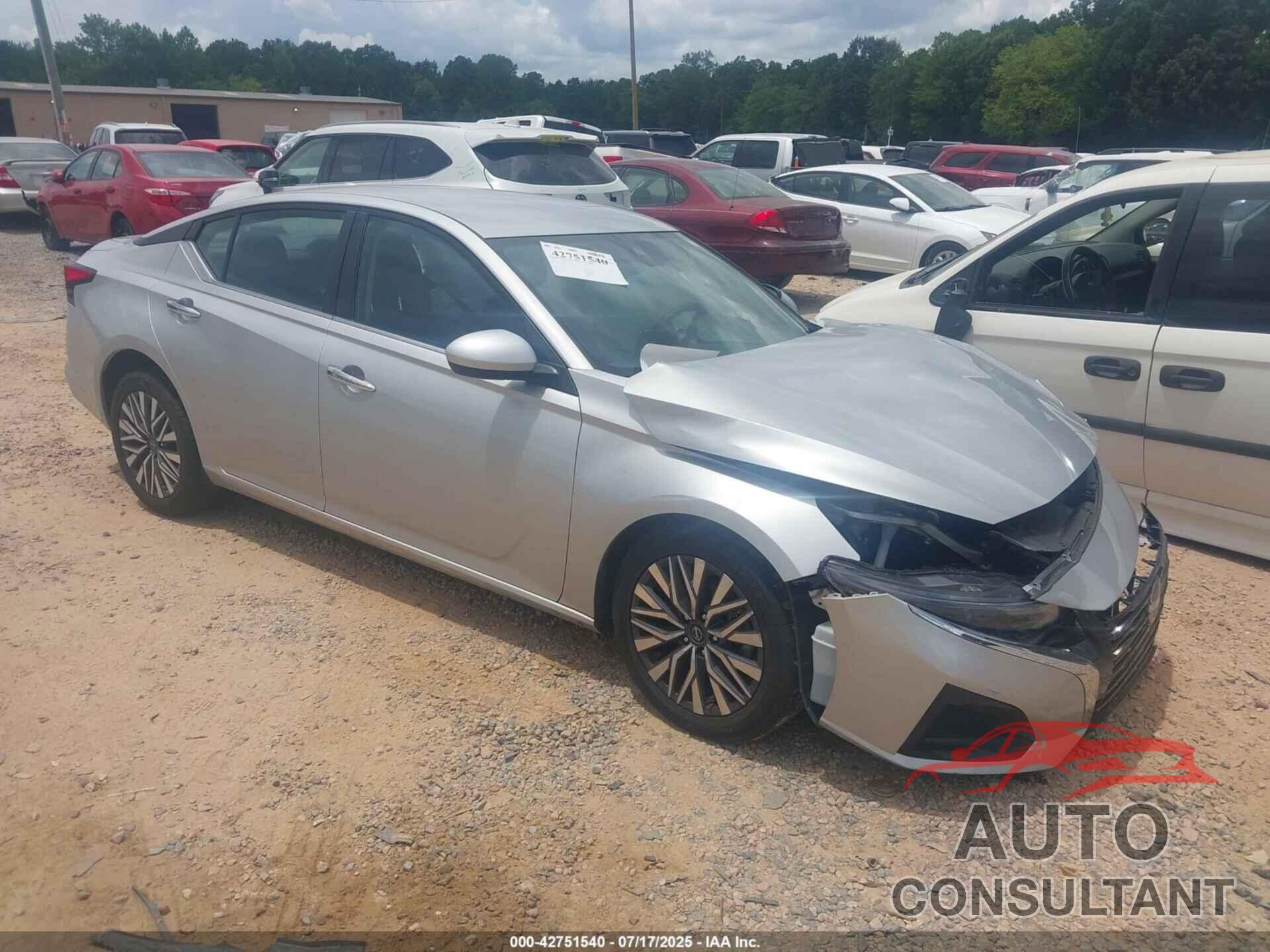 NISSAN ALTIMA 2023 - 1N4BL4DV3PN342672