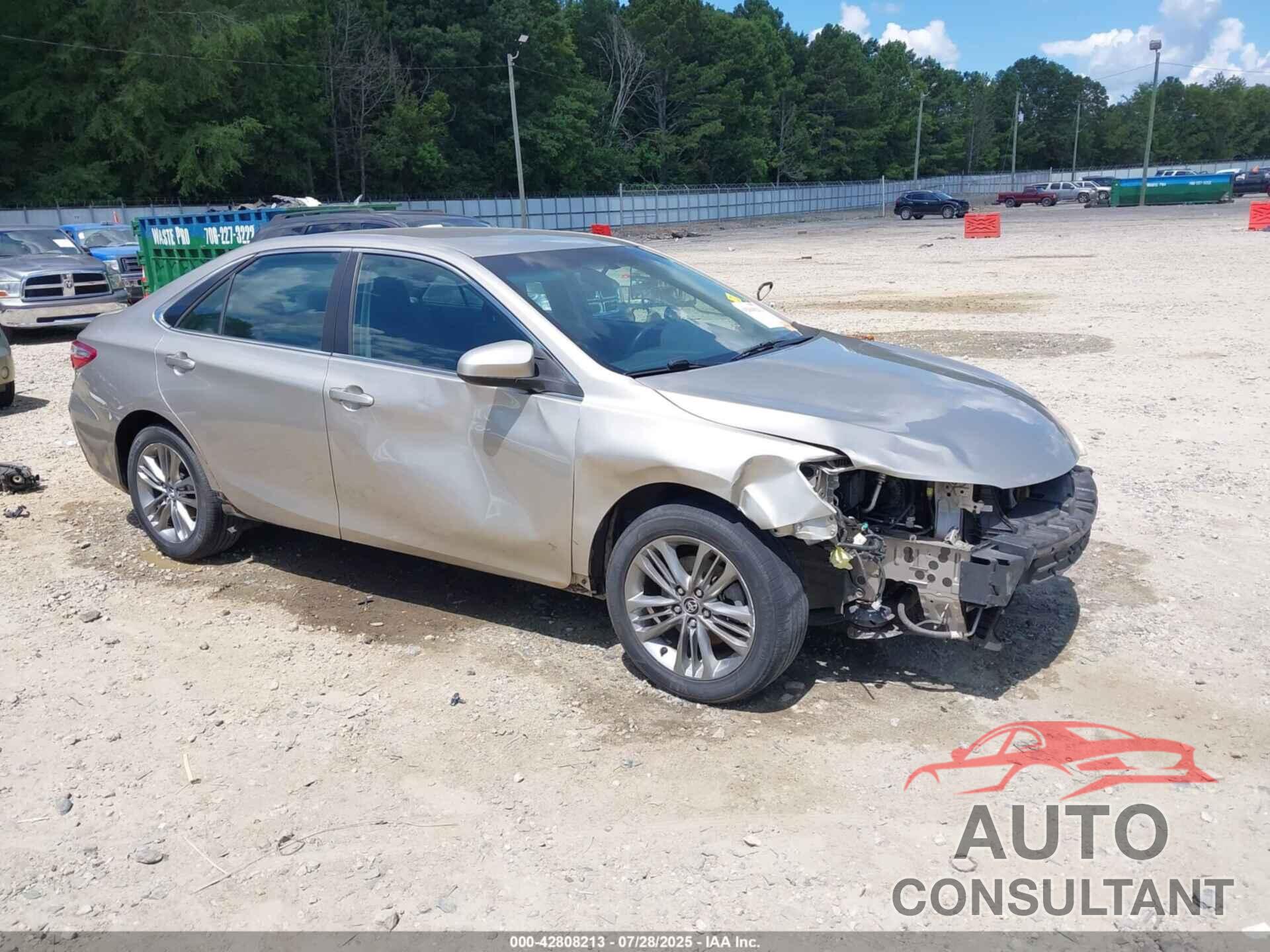 TOYOTA CAMRY 2015 - 4T1BF1FK0FU057057