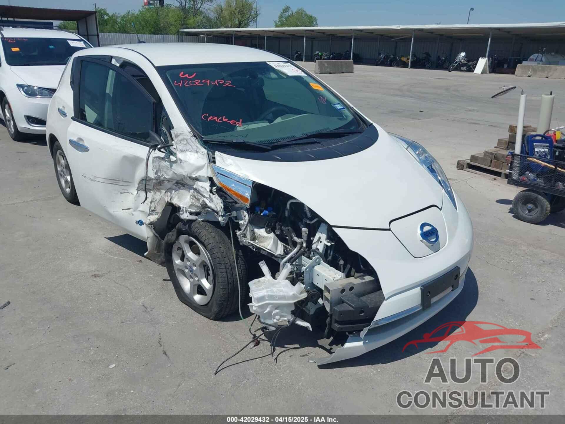 NISSAN LEAF 2013 - 1N4AZ0CP8DC413085