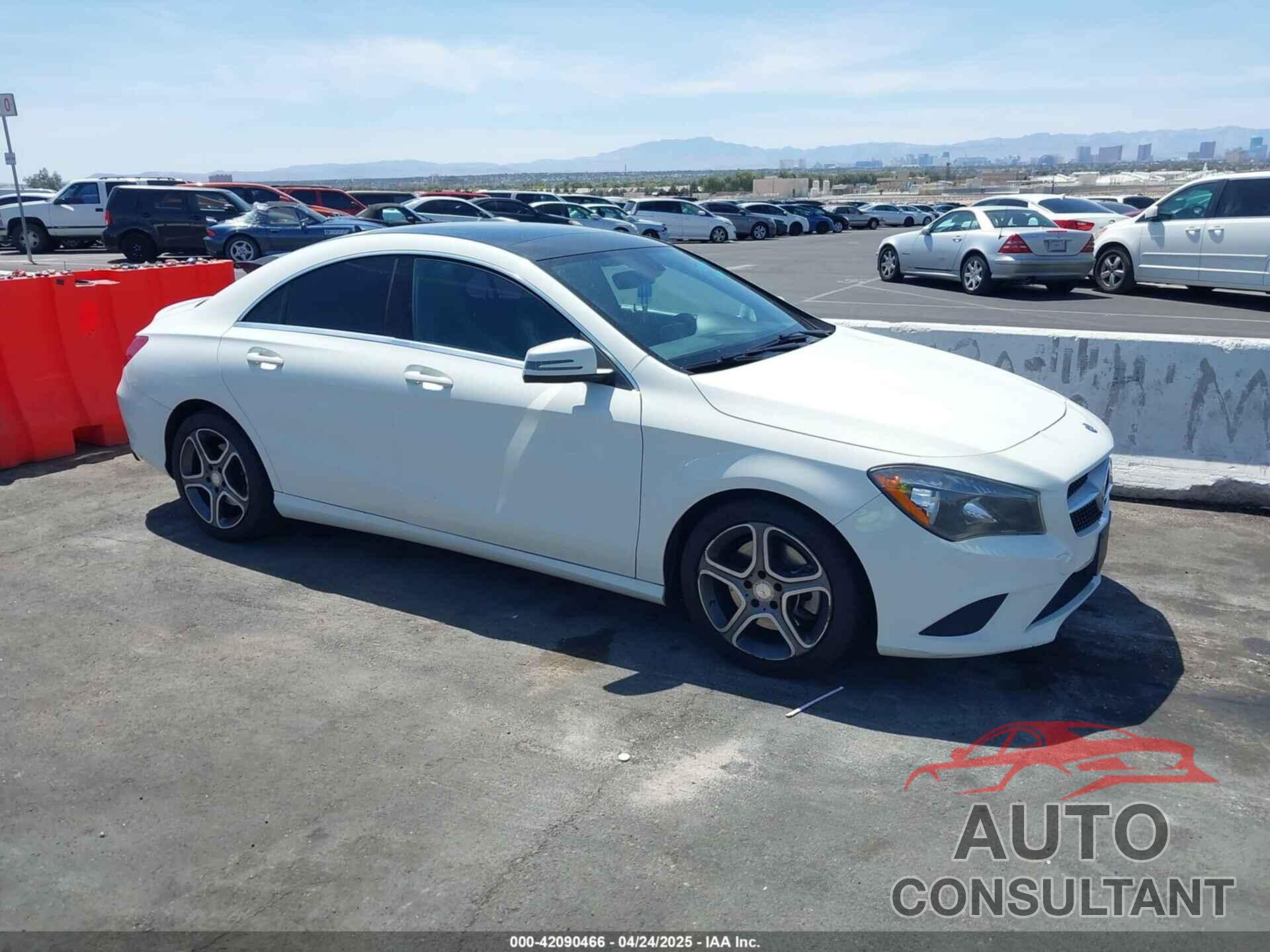 MERCEDES-BENZ CLA 250 2014 - WDDSJ4EB3EN045327