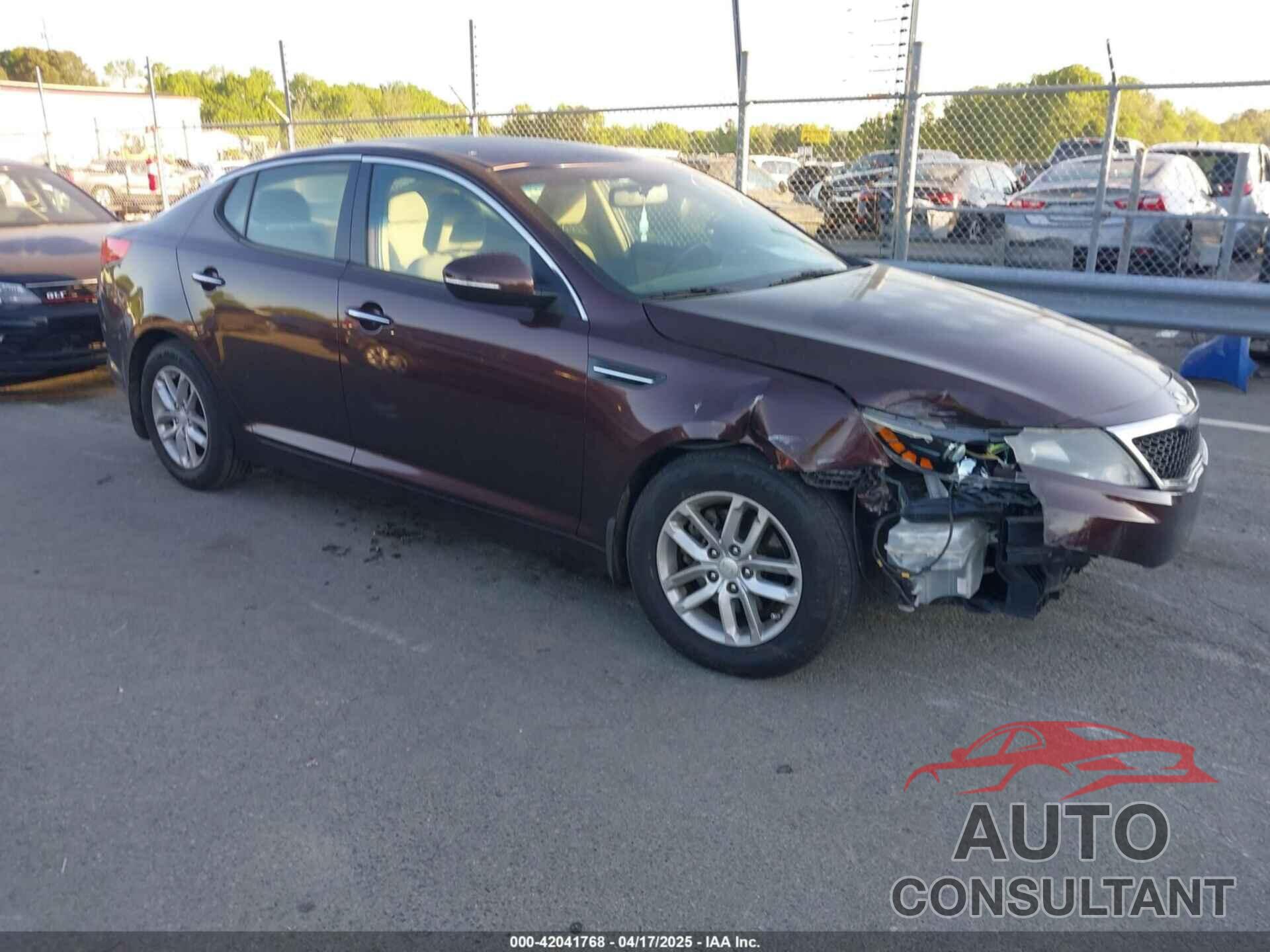 KIA OPTIMA 2013 - 5XXGM4A71DG124725