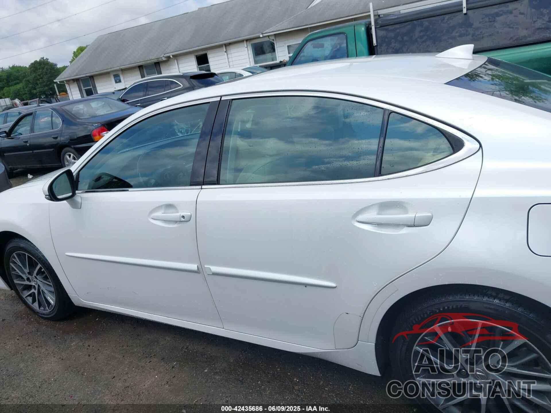 LEXUS ES 350 2017 - 58ABK1GG2HU044392