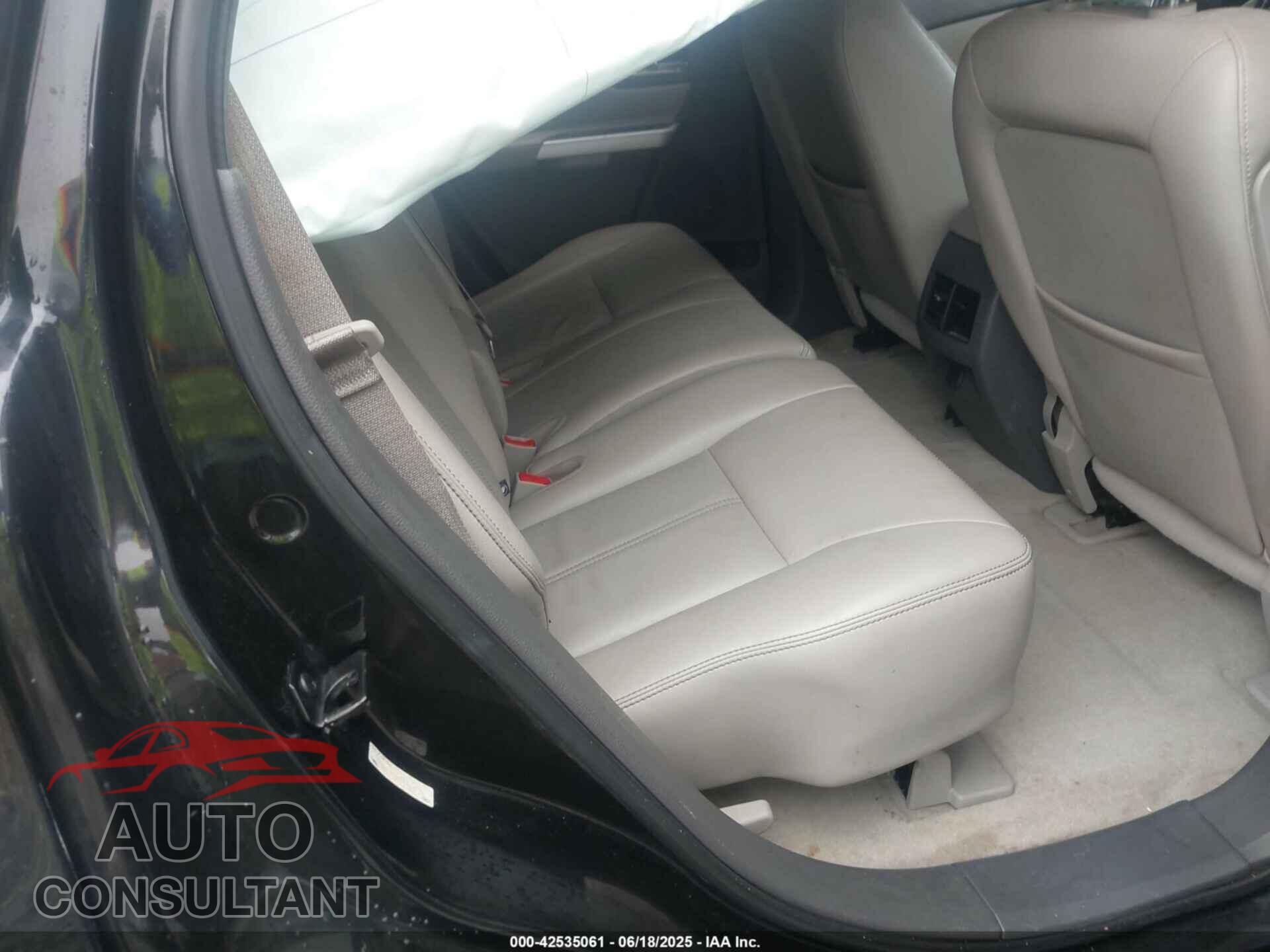FORD EDGE 2011 - 2FMDK3KC8BBA18215